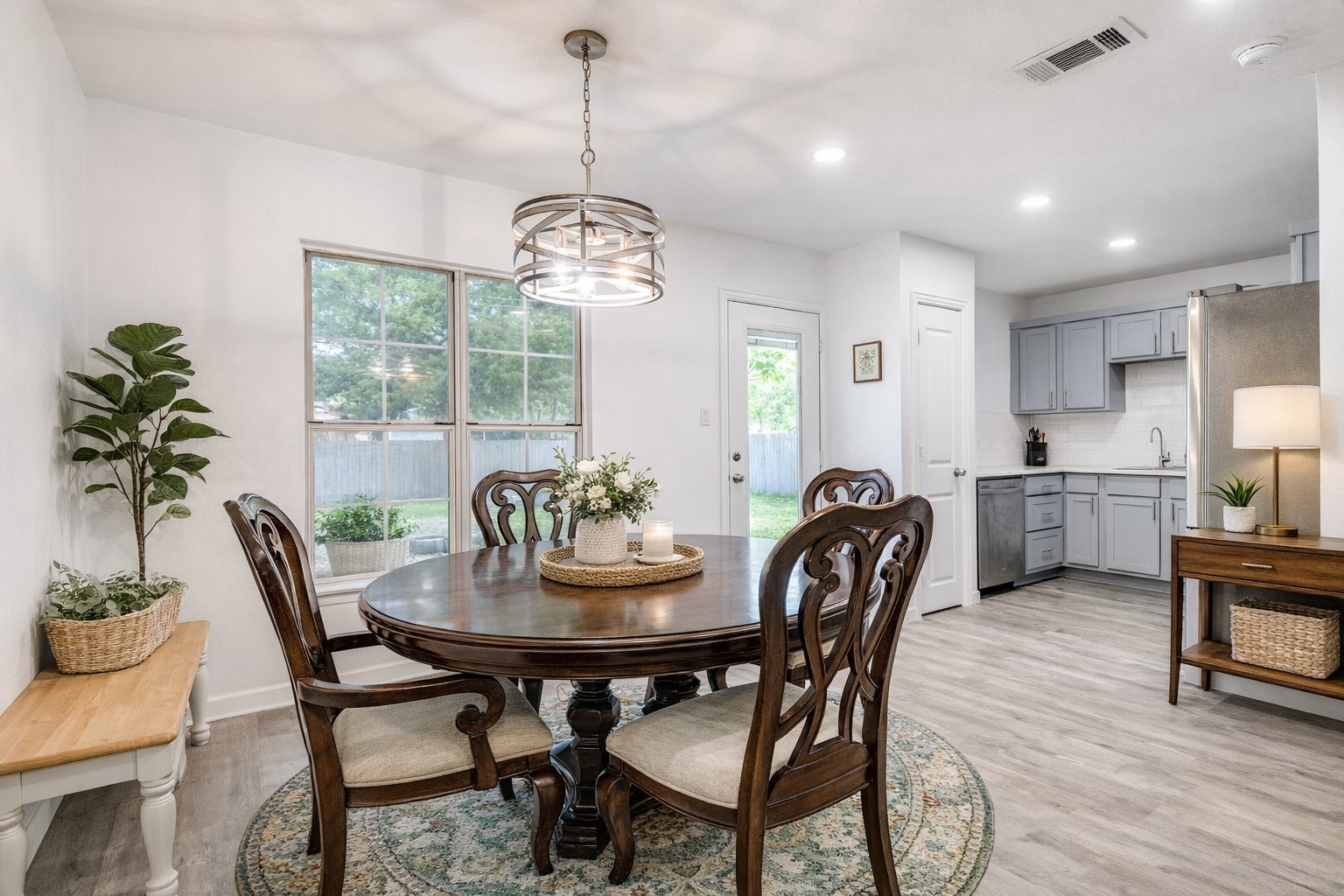 2427 Tolosa Drive Dallas TX 75228