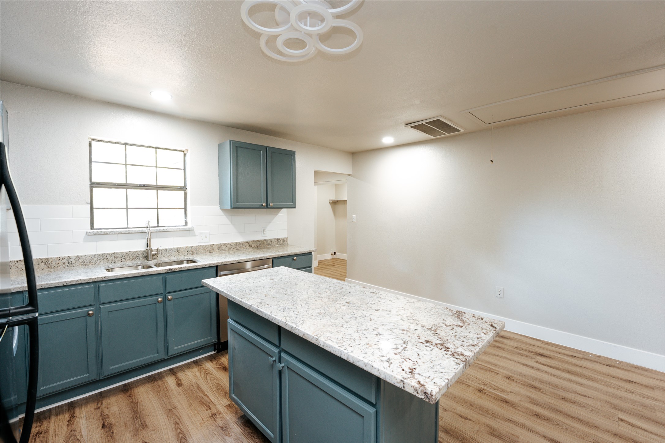 4514 Erath Street Fort Worth TX 76119