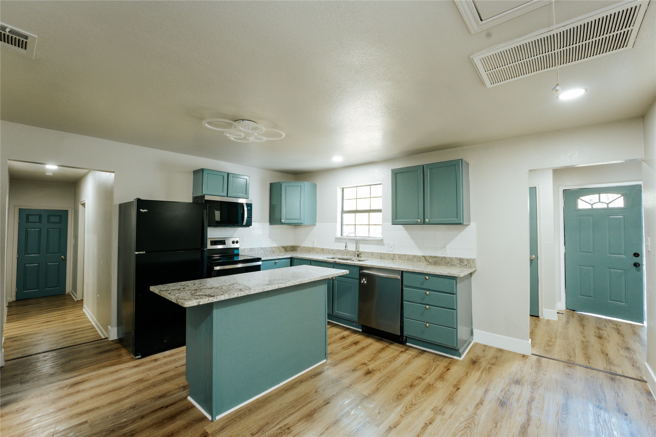 4514 Erath Street Fort Worth TX 76119