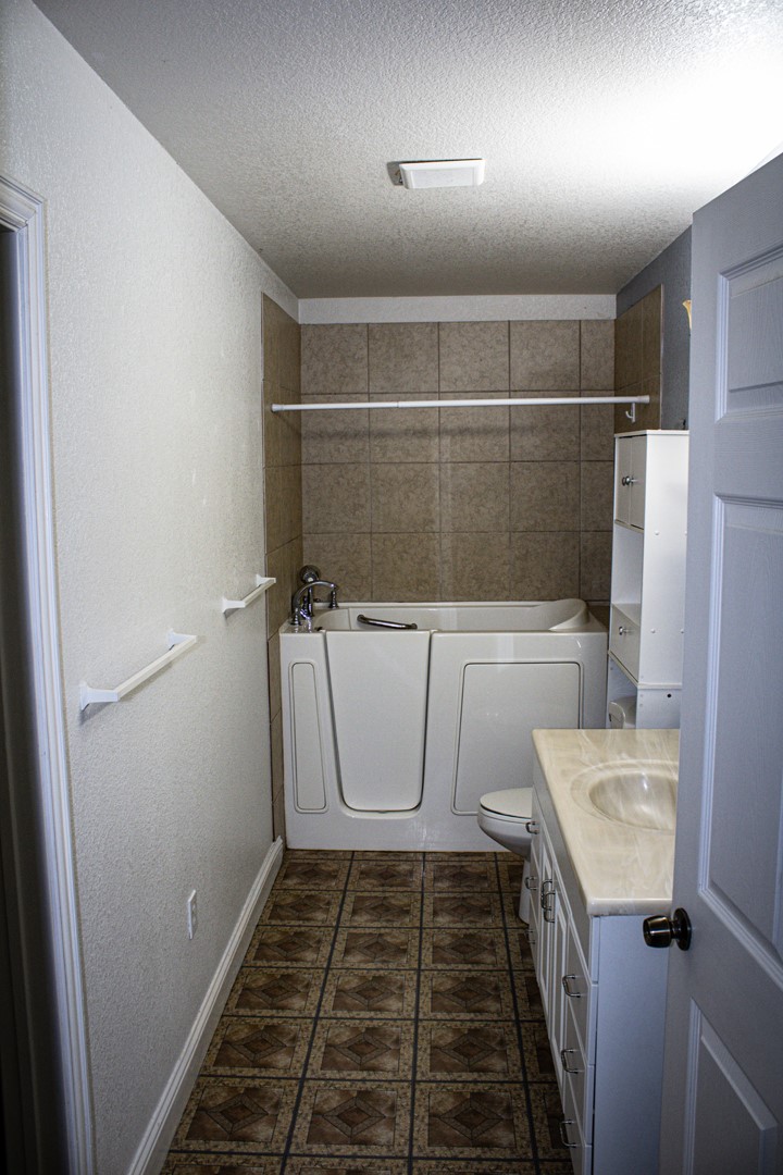 611 Gladness Rhome TX 76078