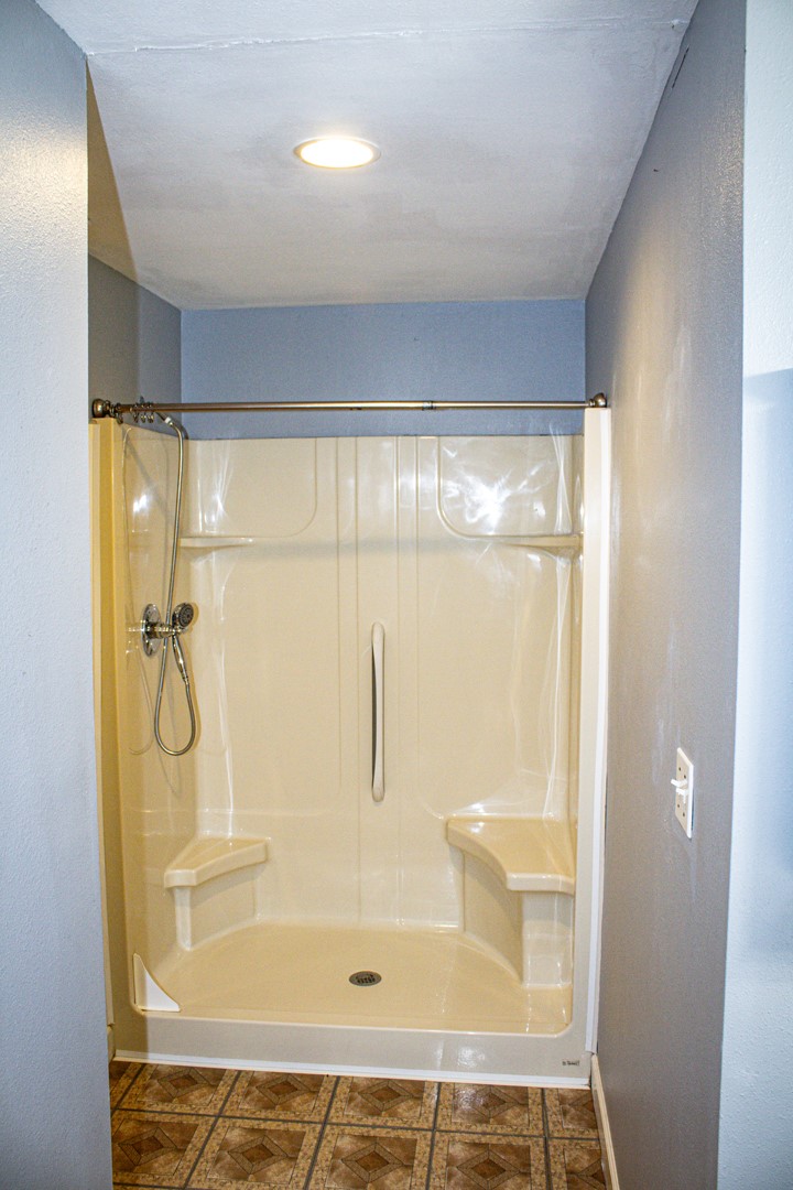 611 Gladness Rhome TX 76078