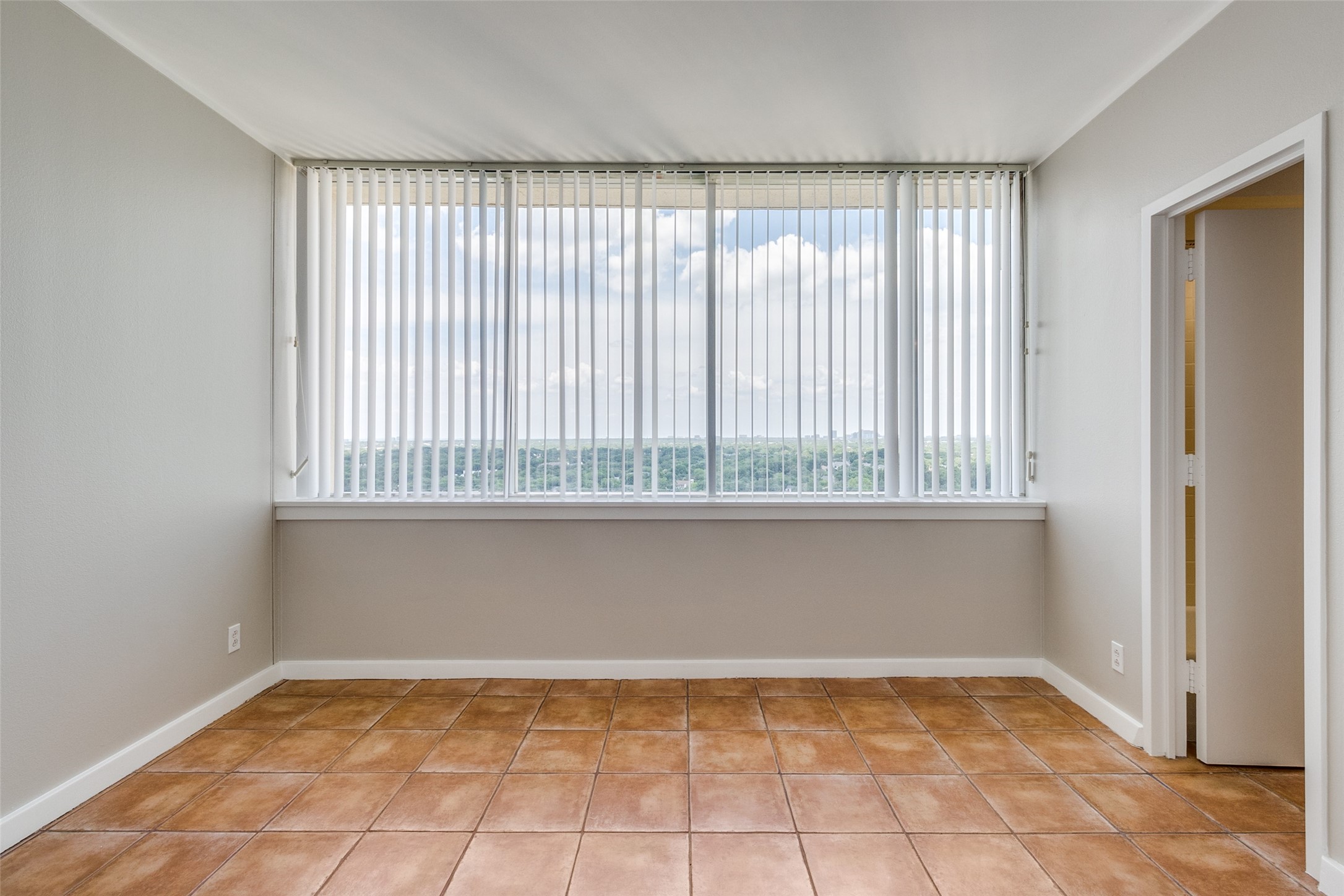 6211 W Northwest Highway Dallas TX 75225