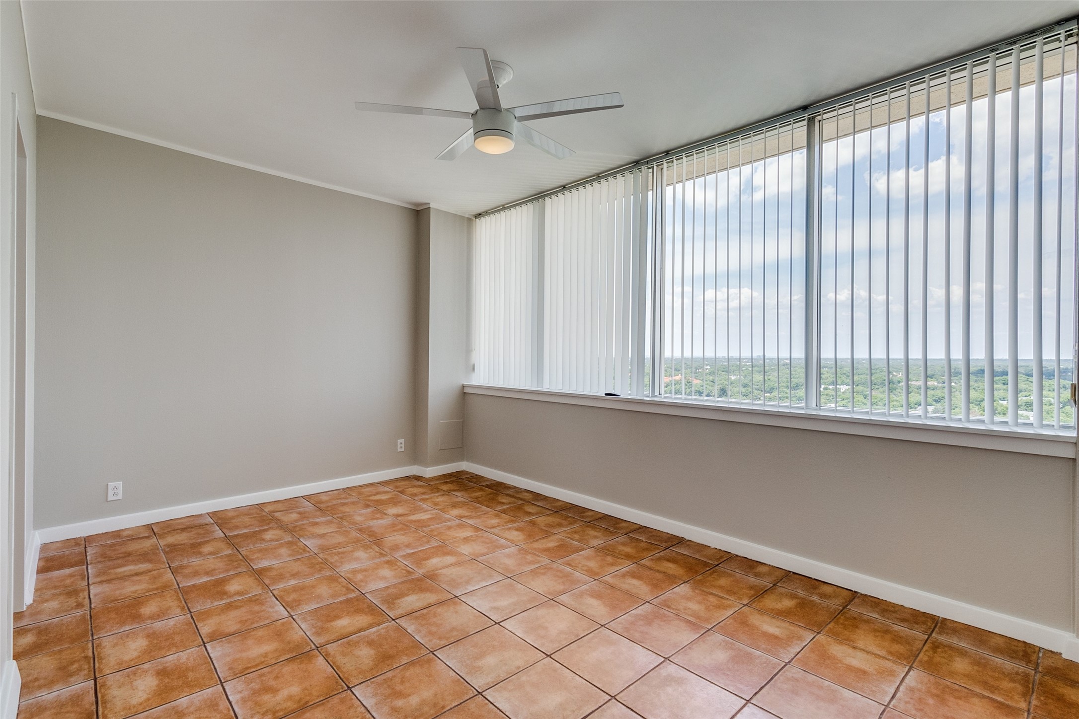 6211 W Northwest Highway Dallas TX 75225