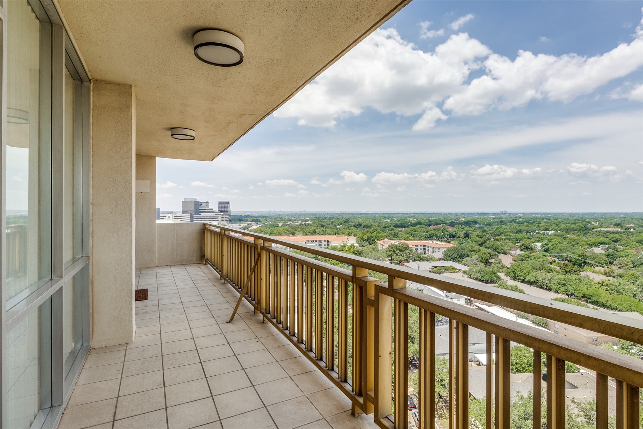 6211 W Northwest Highway Dallas TX 75225