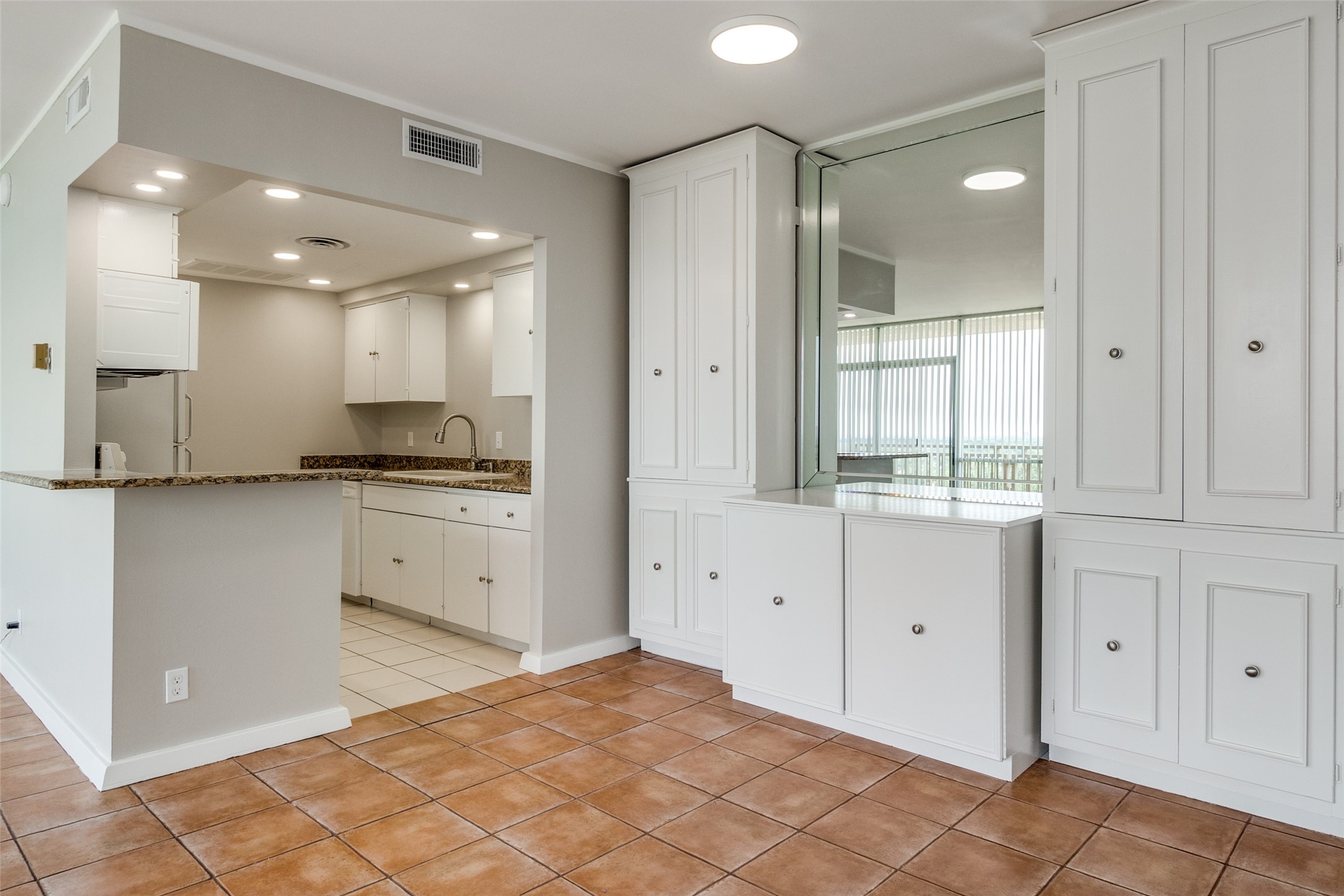 6211 W Northwest Highway Dallas TX 75225
