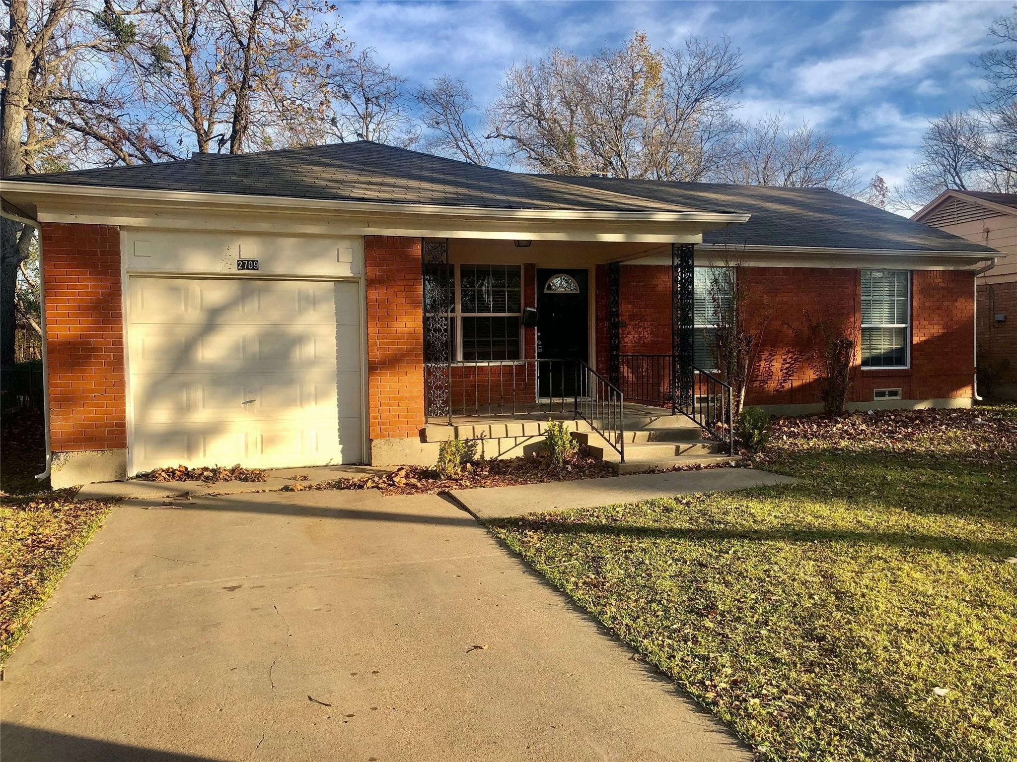 2709 Highwood Drive Dallas TX 75228