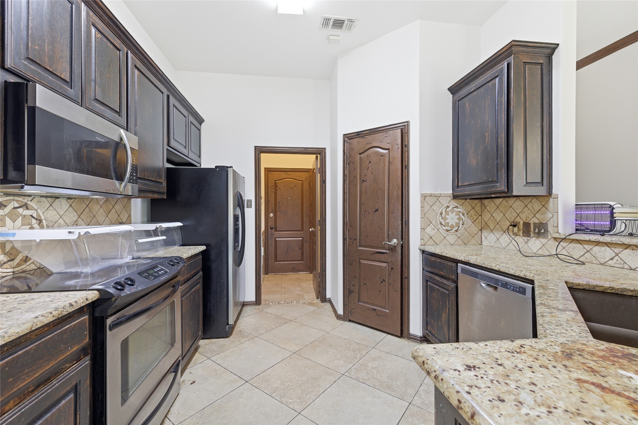 9008 Winding River Drive Fort Worth TX 76118
