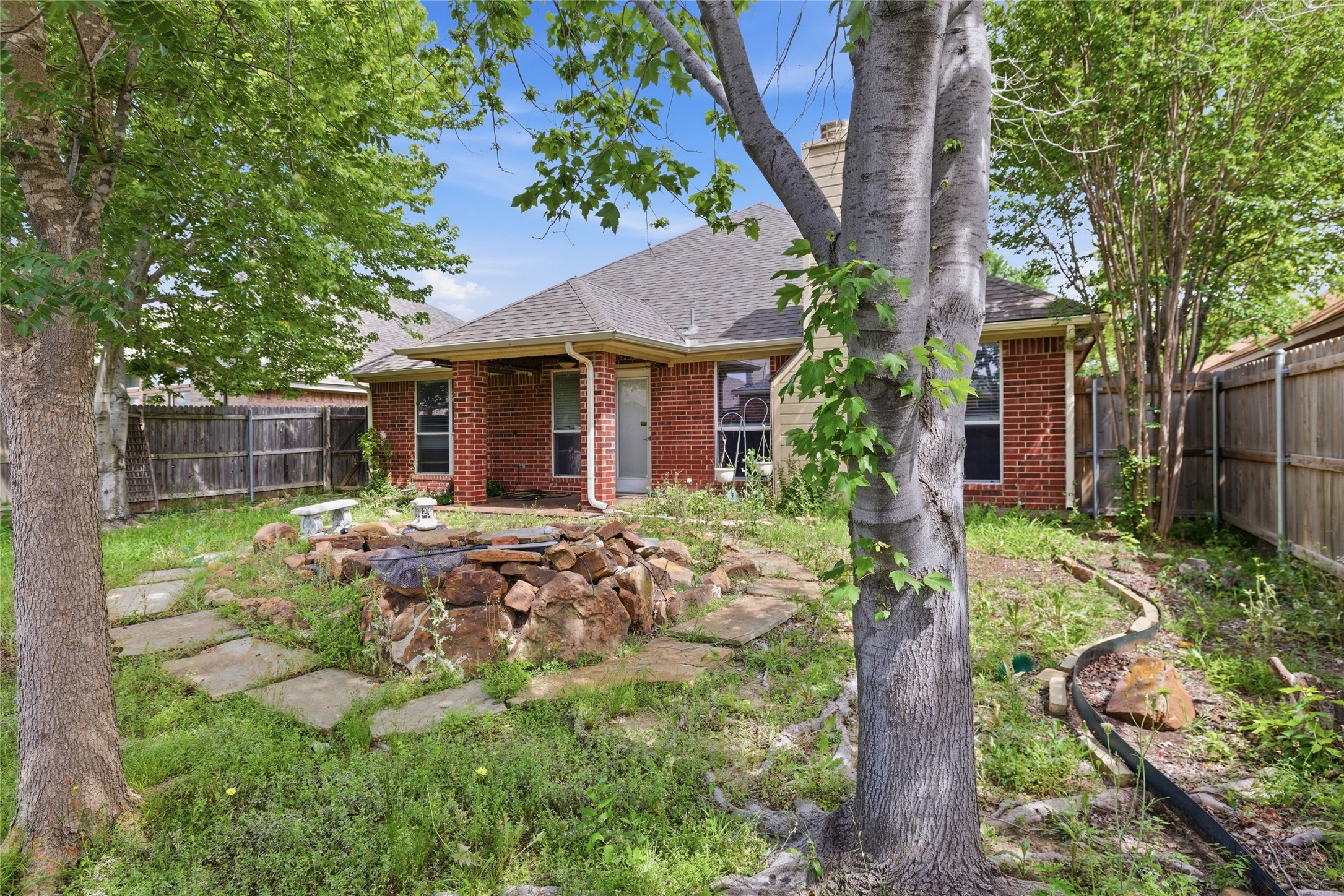 9008 Winding River Drive Fort Worth TX 76118