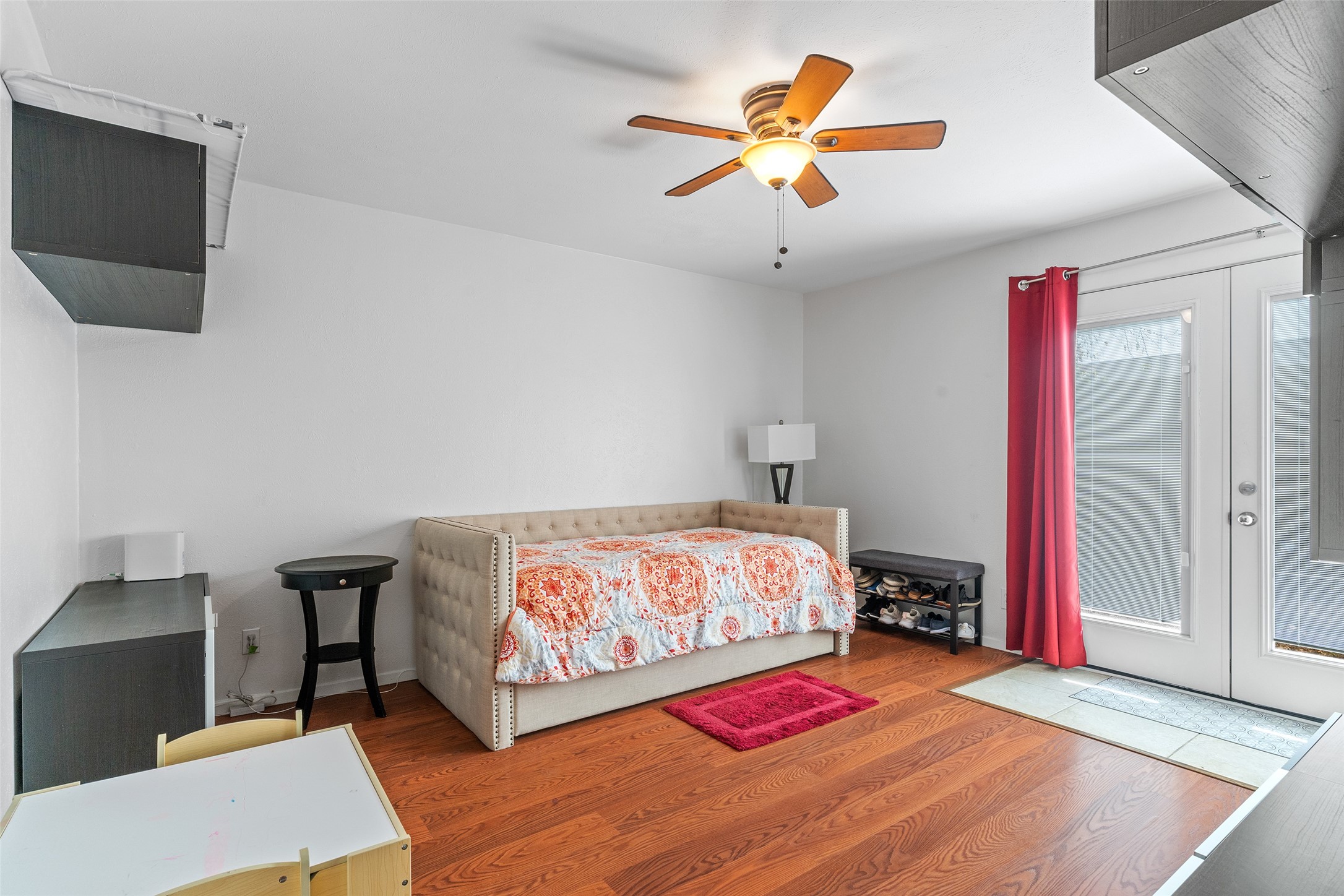 5904 Sandhurst Lane Dallas TX 75206