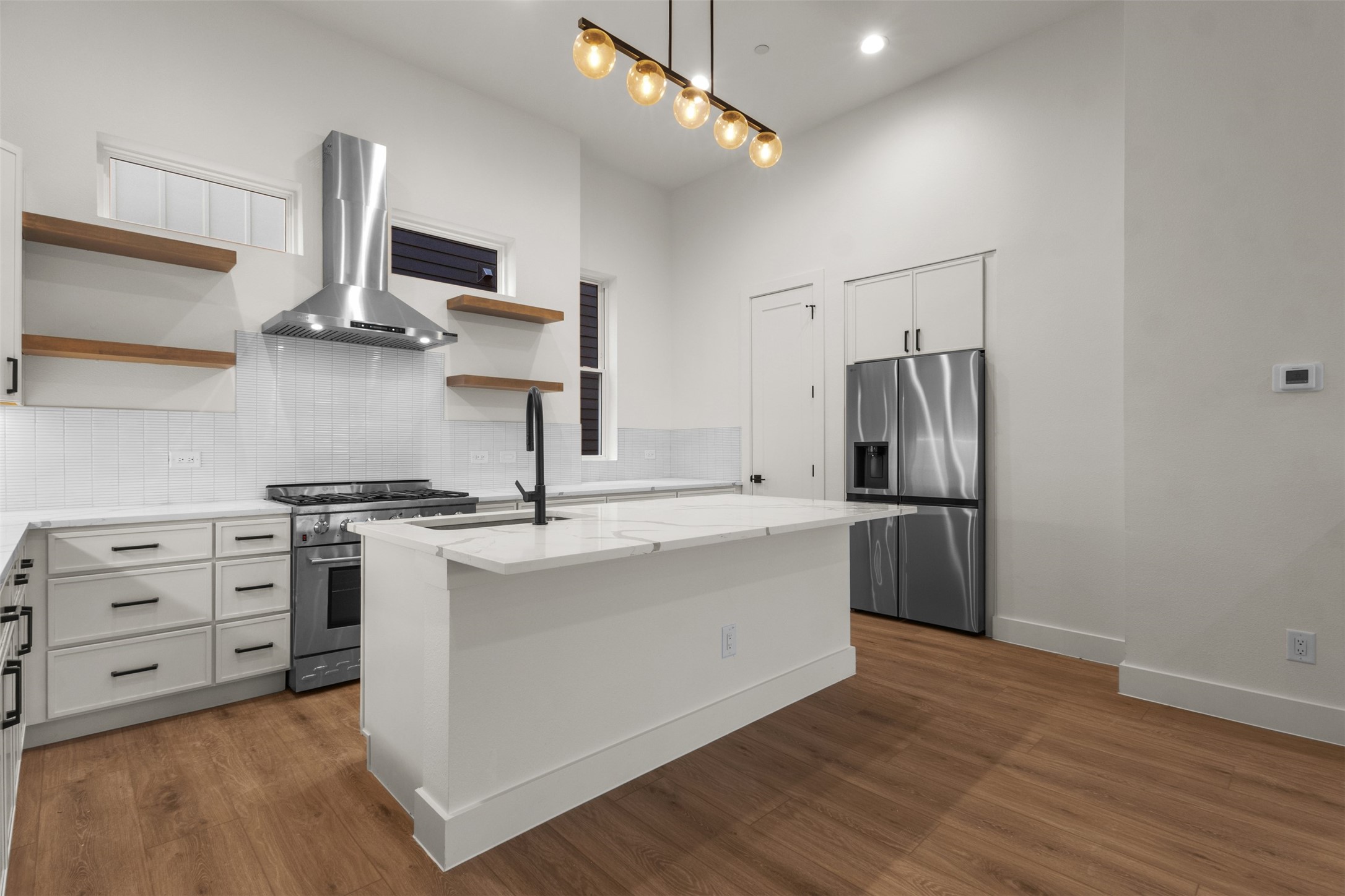 2203 Hondo Avenue Dallas TX 75219