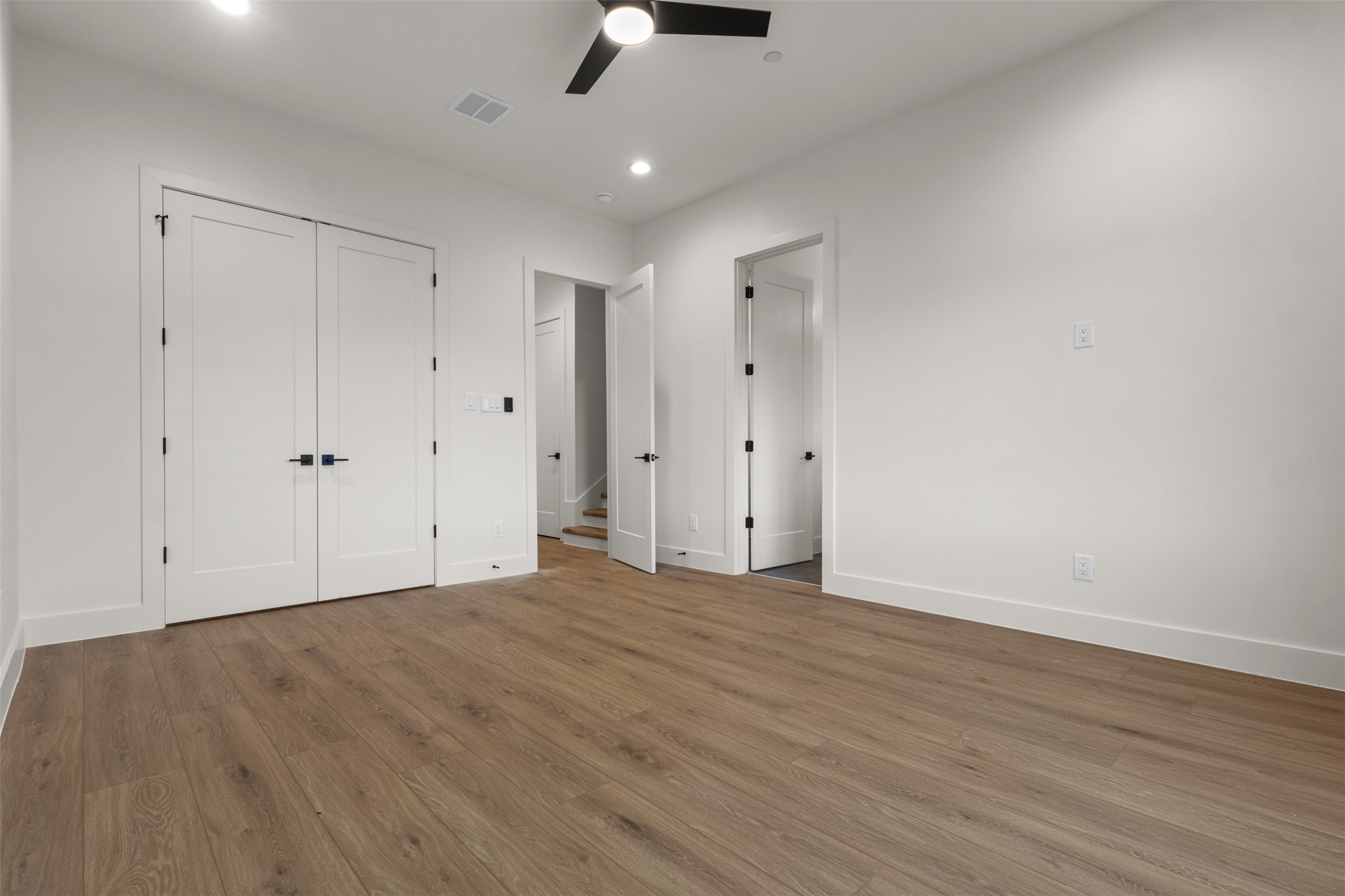 2203 Hondo Avenue Dallas TX 75219