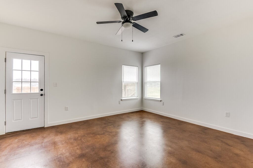 1020 Burnett Boulevard Alvarado TX 76009