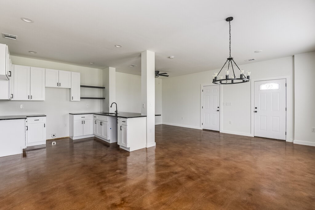 1020 Burnett Boulevard Alvarado TX 76009