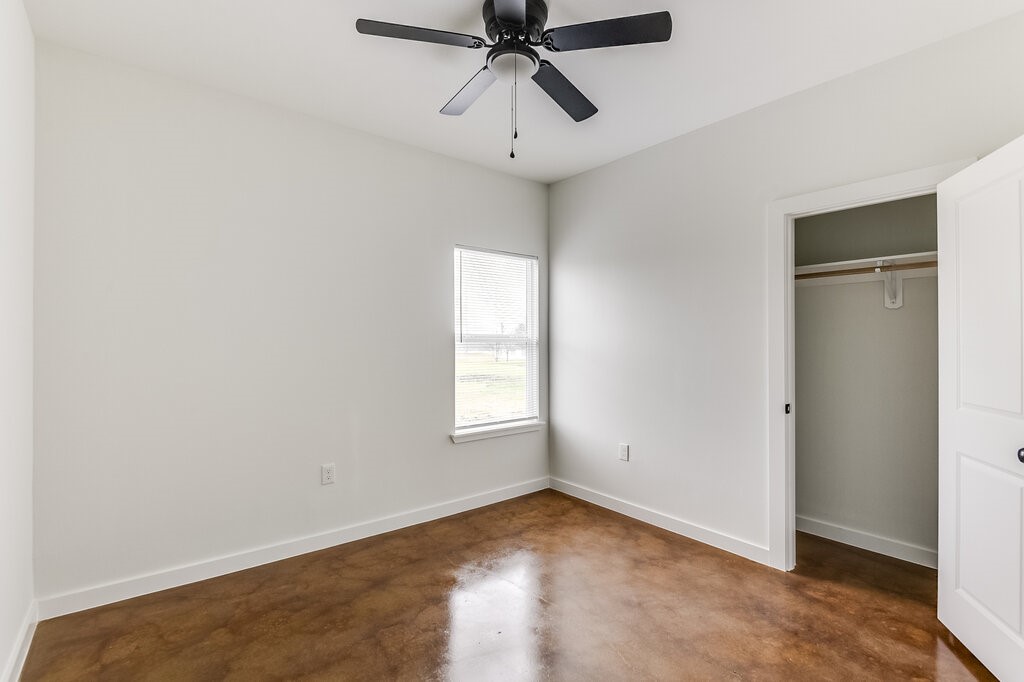 1020 Burnett Boulevard Alvarado TX 76009