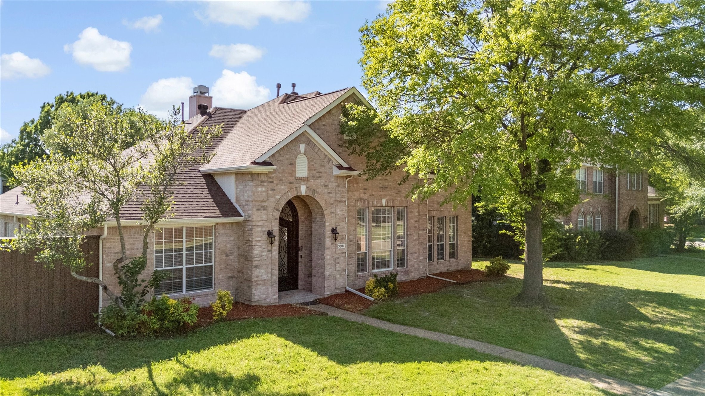 3309 Grantham Drive Richardson TX 75082