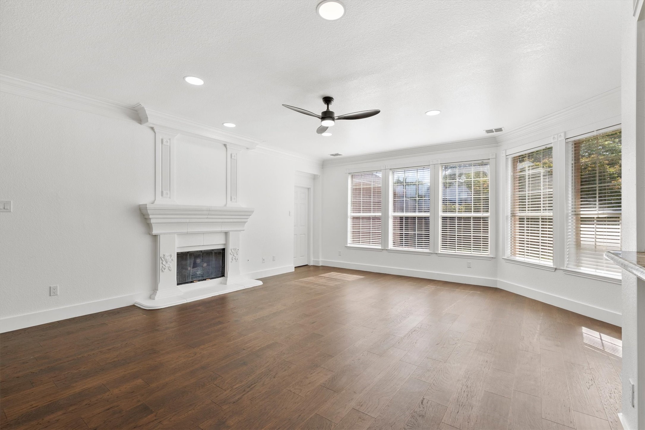 3309 Grantham Drive Richardson TX 75082