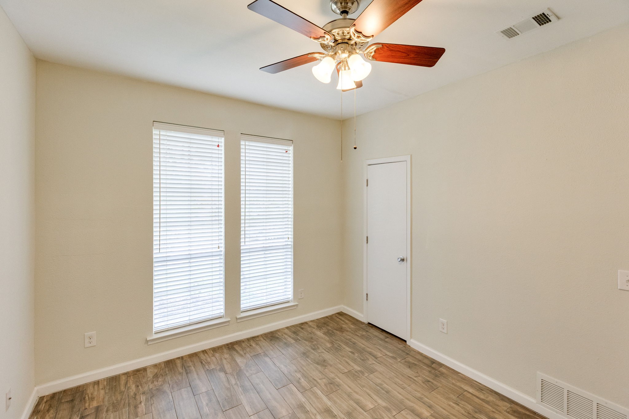 425 Provincetown Lane Richardson TX 75080