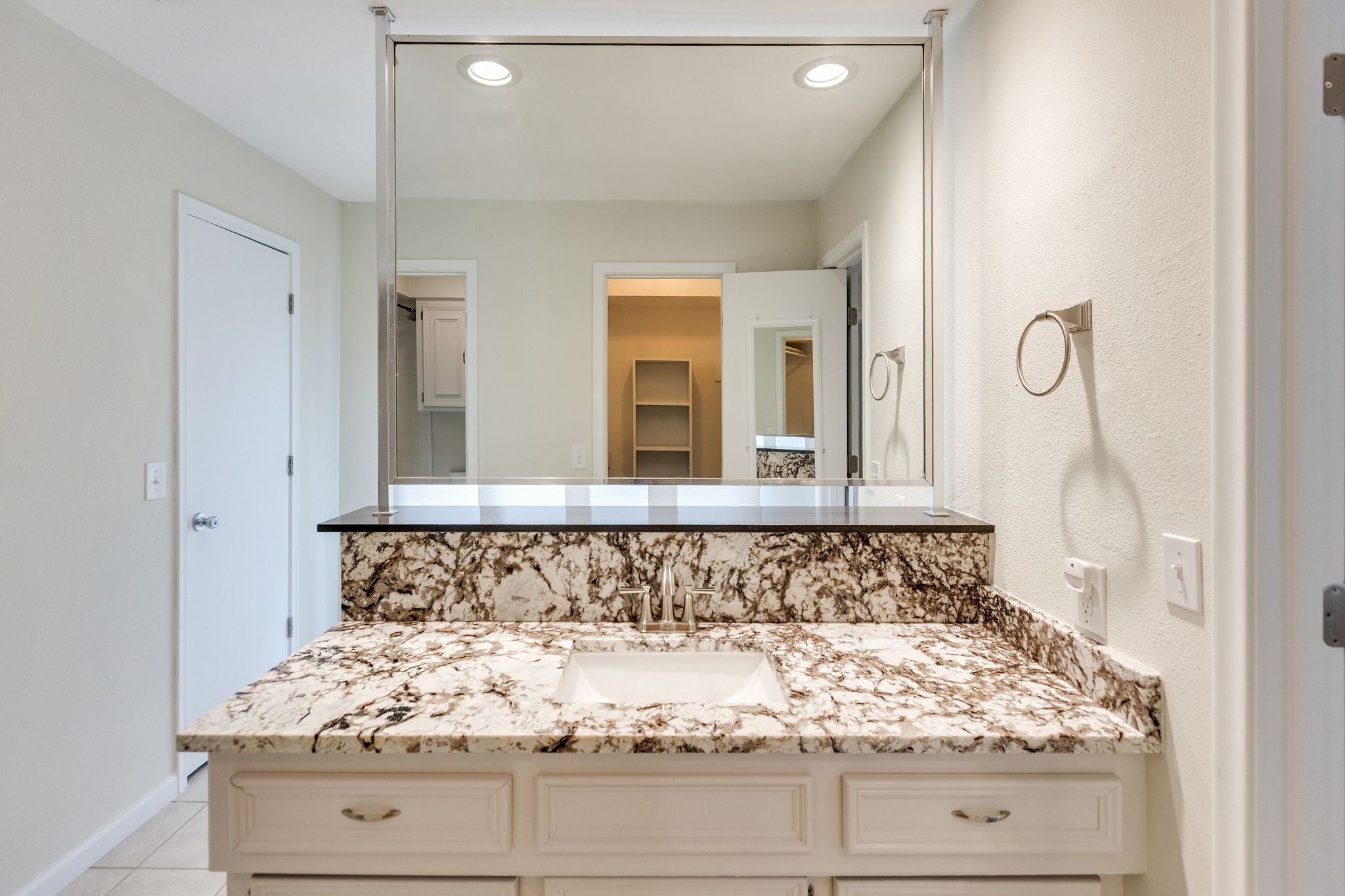 425 Provincetown Lane Richardson TX 75080
