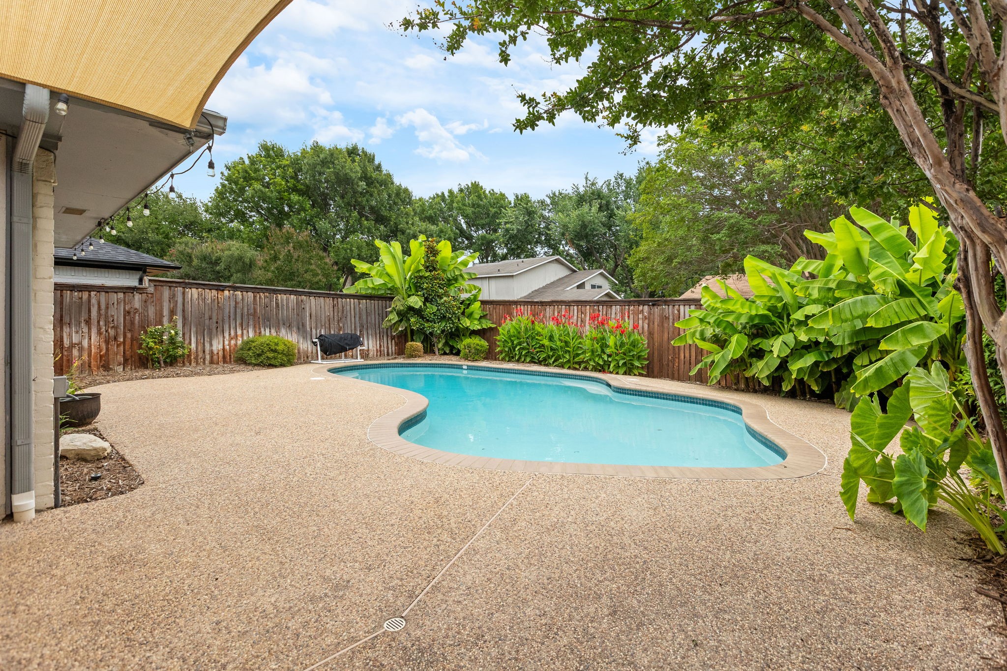425 Provincetown Lane Richardson TX 75080