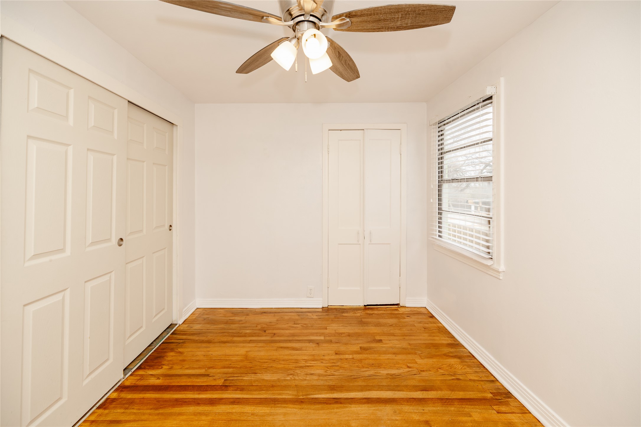 6419 Lovett Avenue Dallas TX 75227