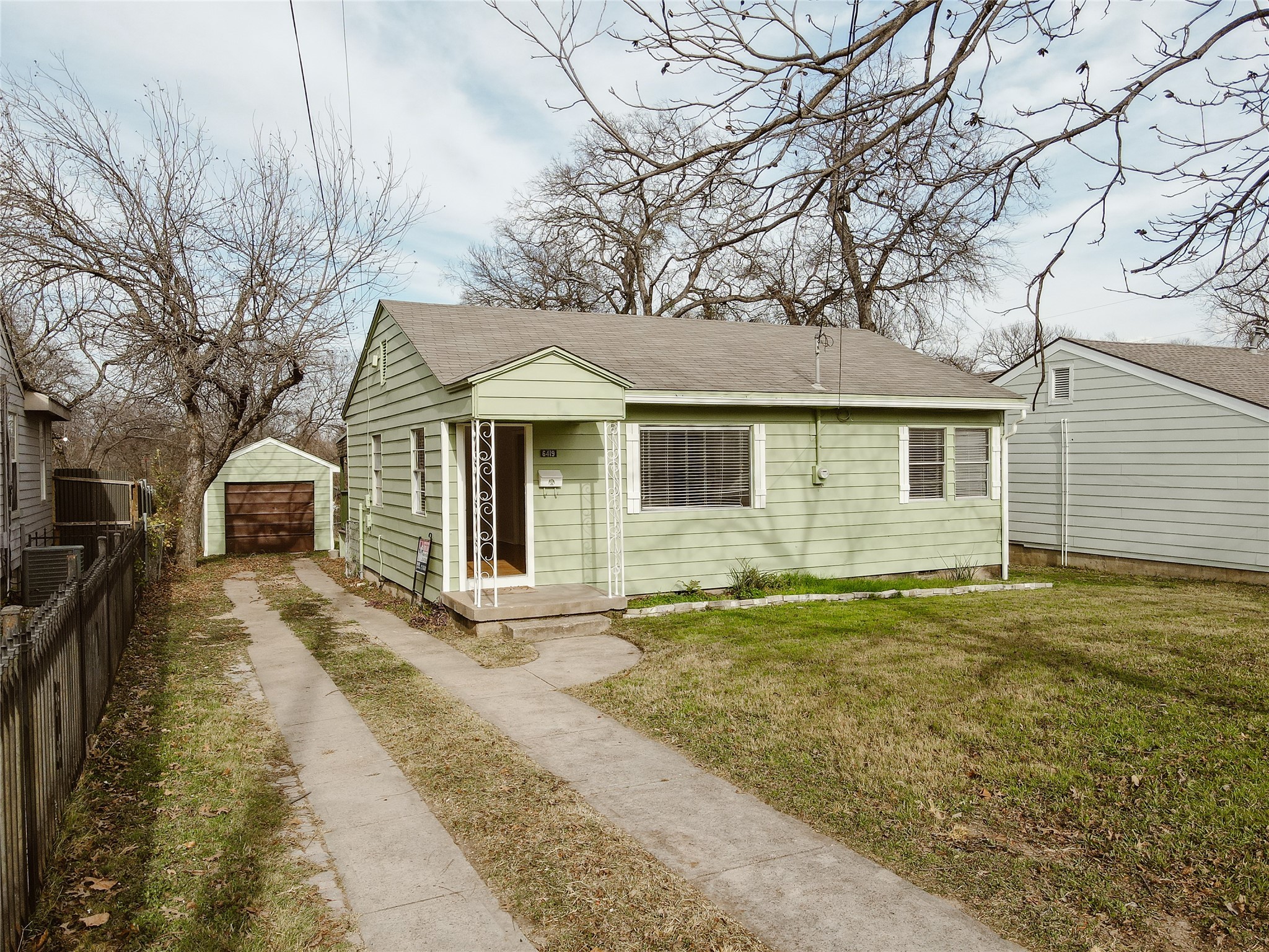 6419 Lovett Avenue Dallas TX 75227