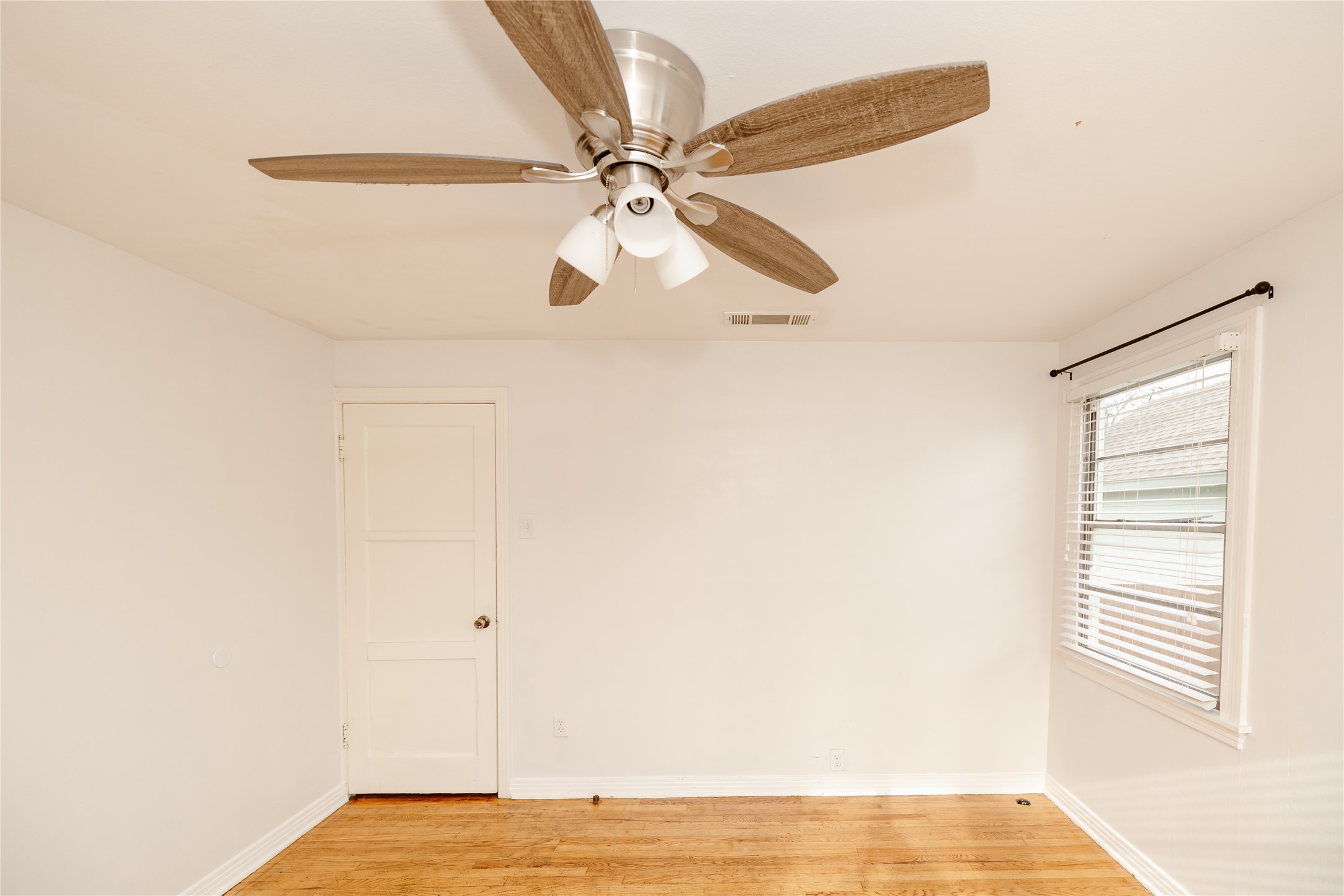 6419 Lovett Avenue Dallas TX 75227