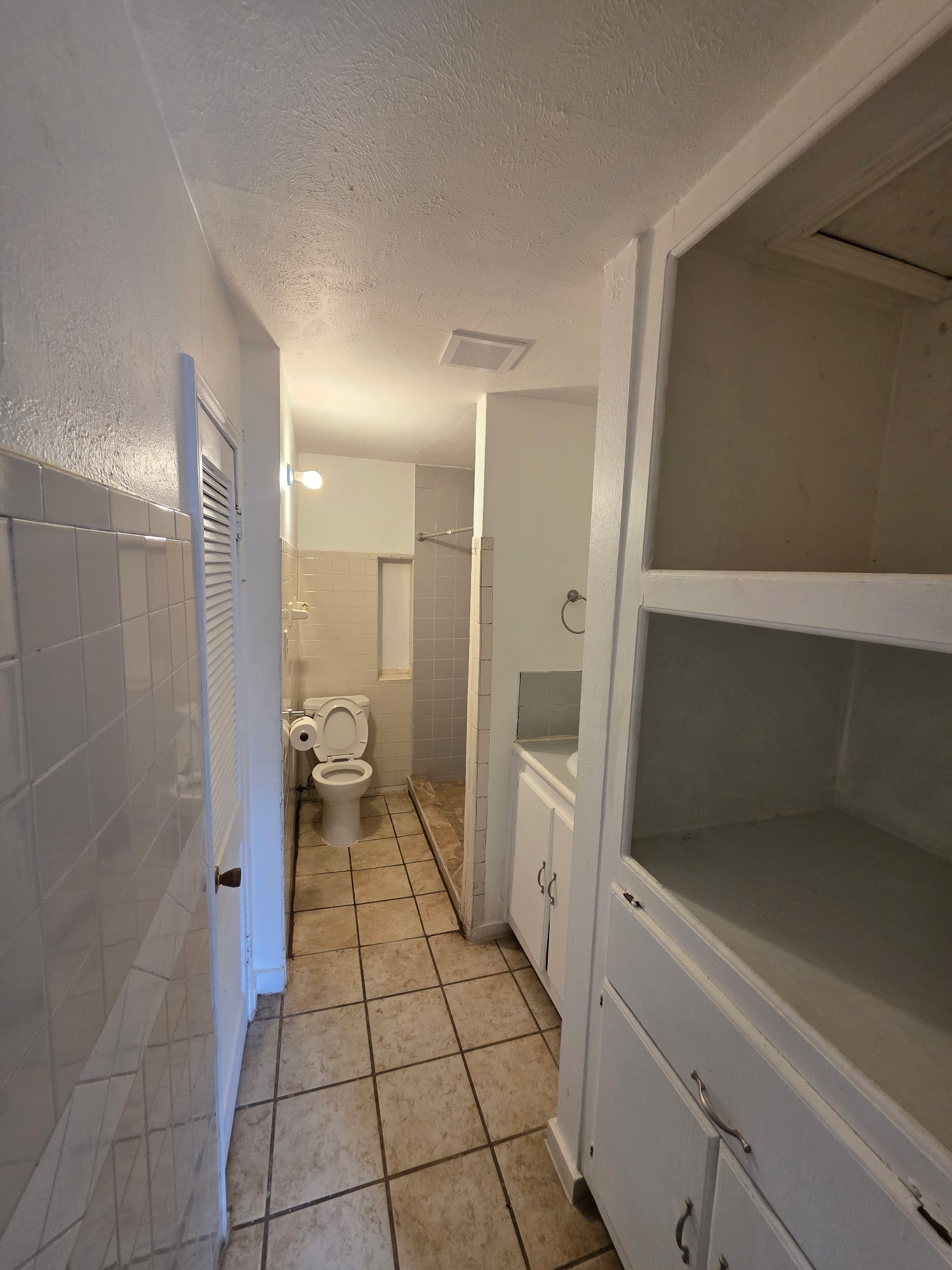 2204 Salisbury Avenue Fort Worth TX 76106