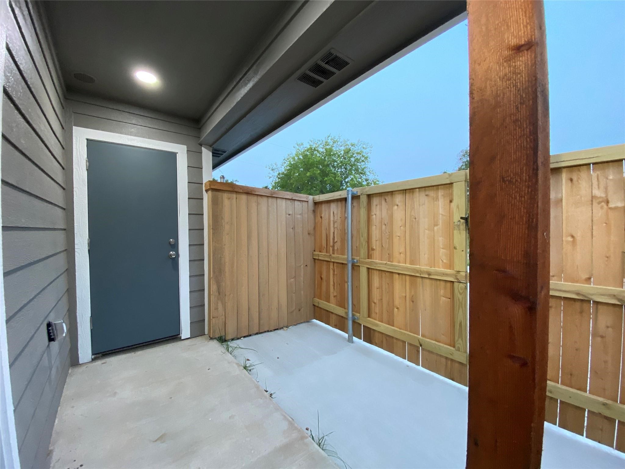 804 N Broughton Street Sherman TX 75090