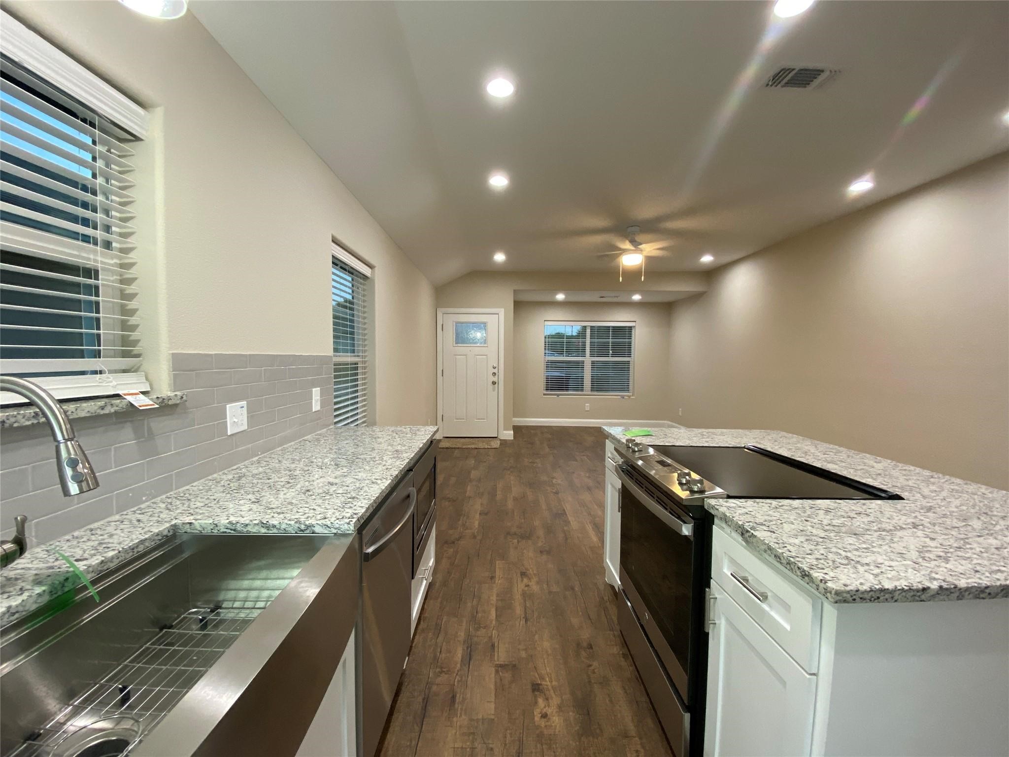 804 N Broughton Street Sherman TX 75090