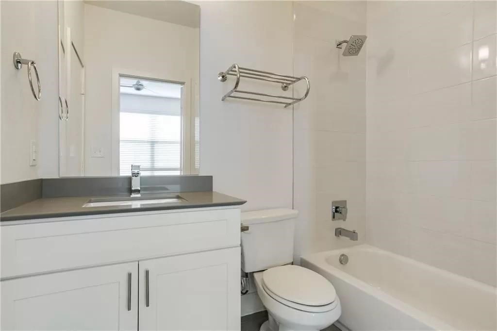 4303 Cole Avenue Dallas TX 75205