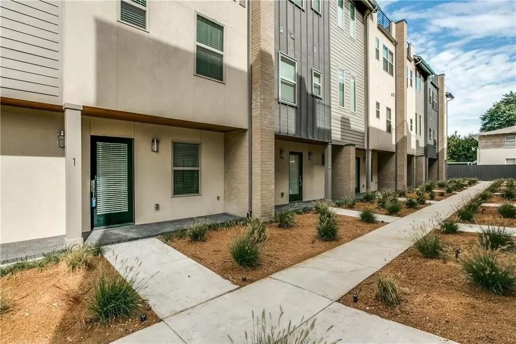 4303 Cole Avenue Dallas TX 75205