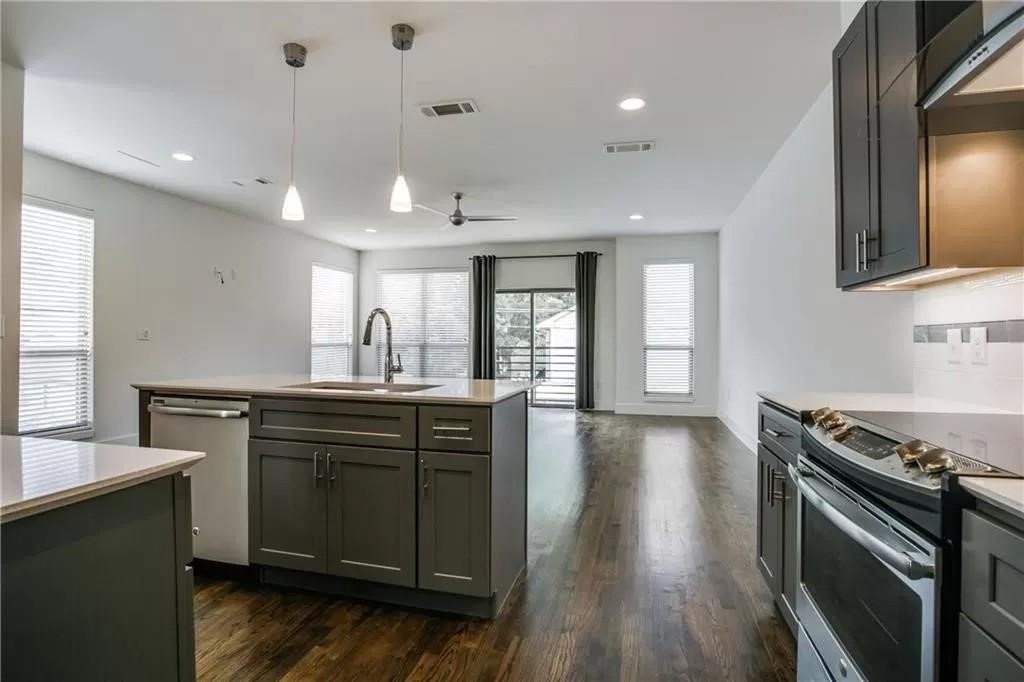 4303 Cole Avenue Dallas TX 75205
