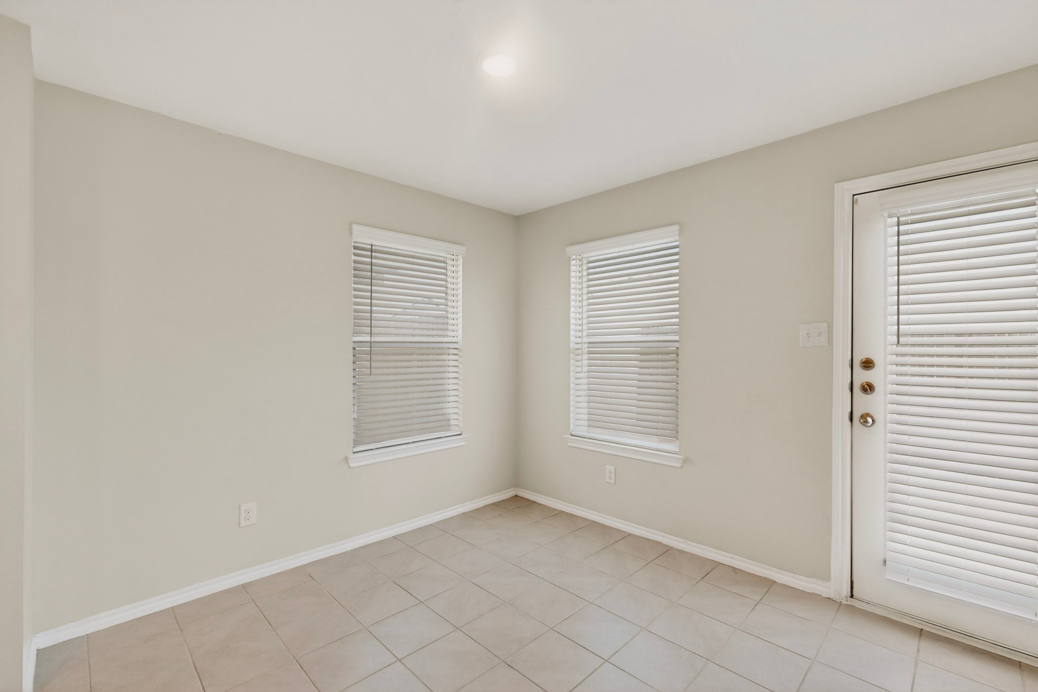 1901 Princeton Avenue Farmersville TX 75442