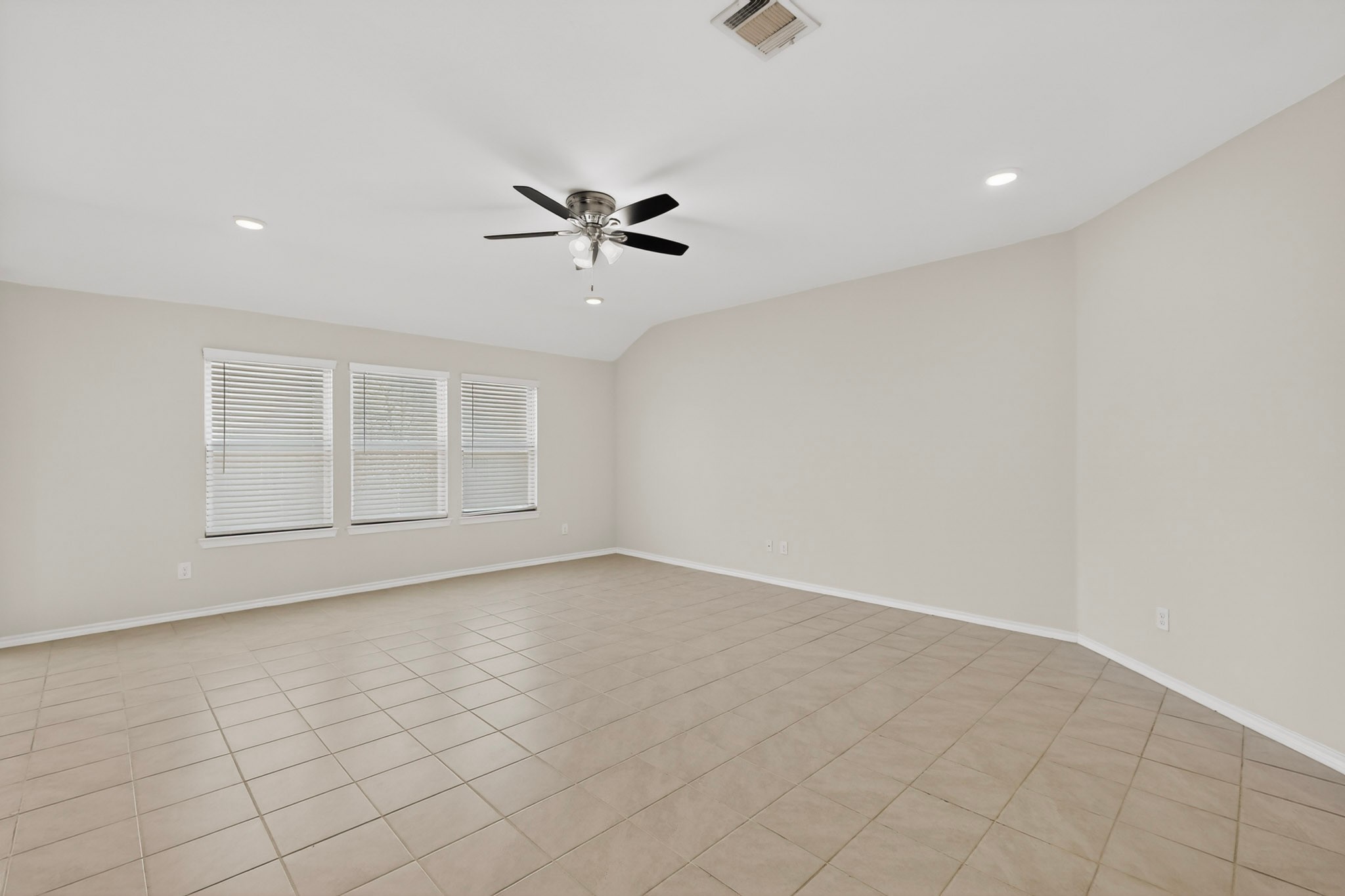 1901 Princeton Avenue Farmersville TX 75442