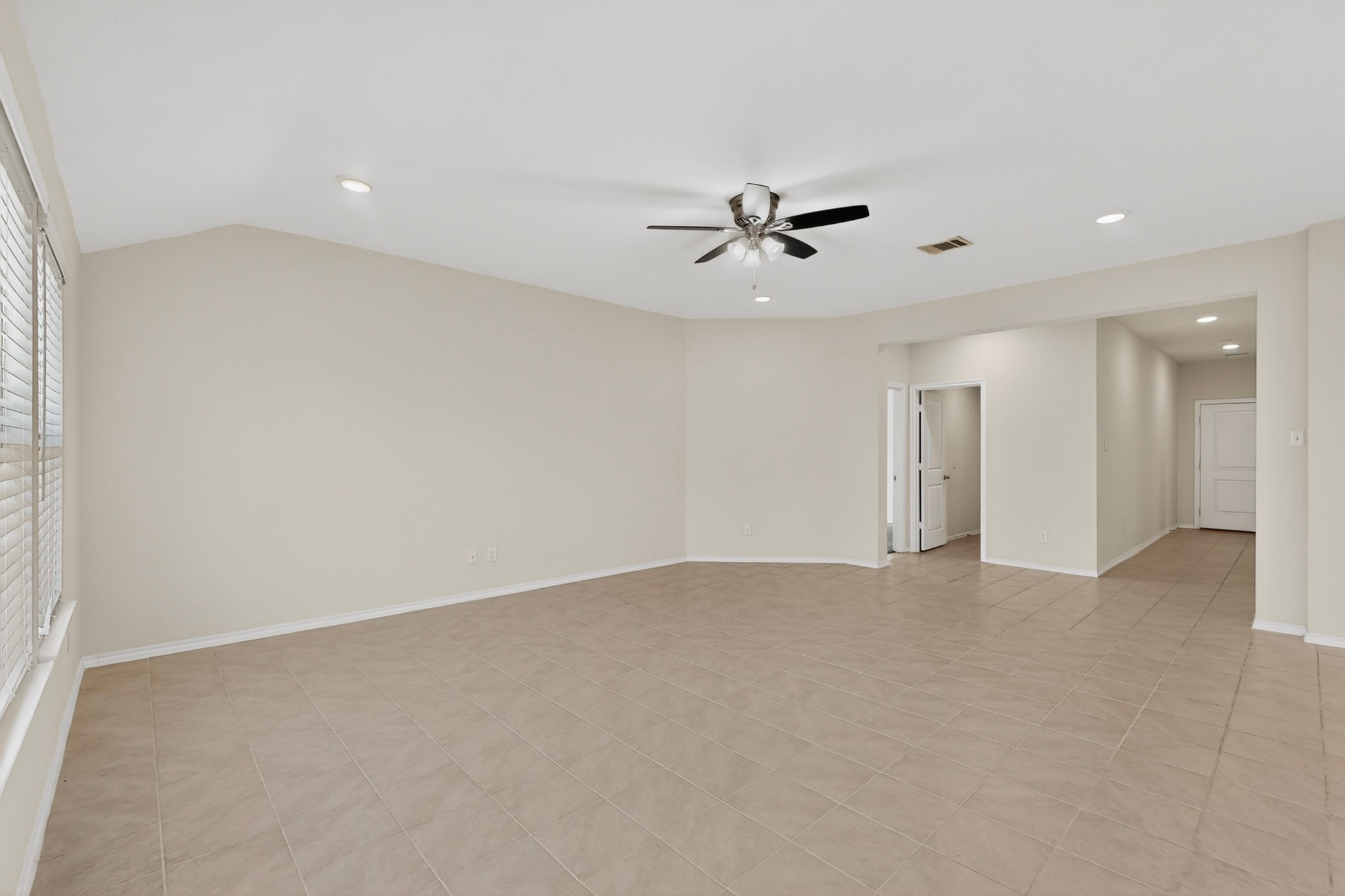 1901 Princeton Avenue Farmersville TX 75442