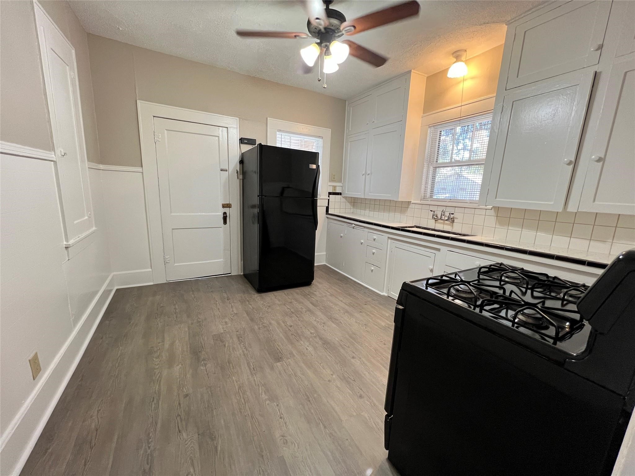 823 W Hickory Street Denton TX 76201