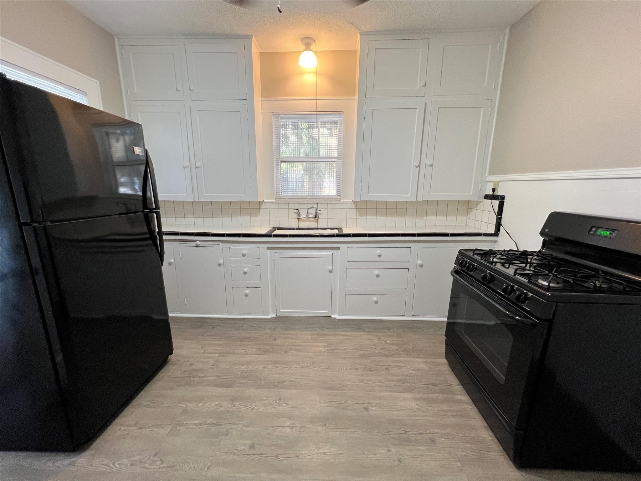 823 W Hickory Street Denton TX 76201