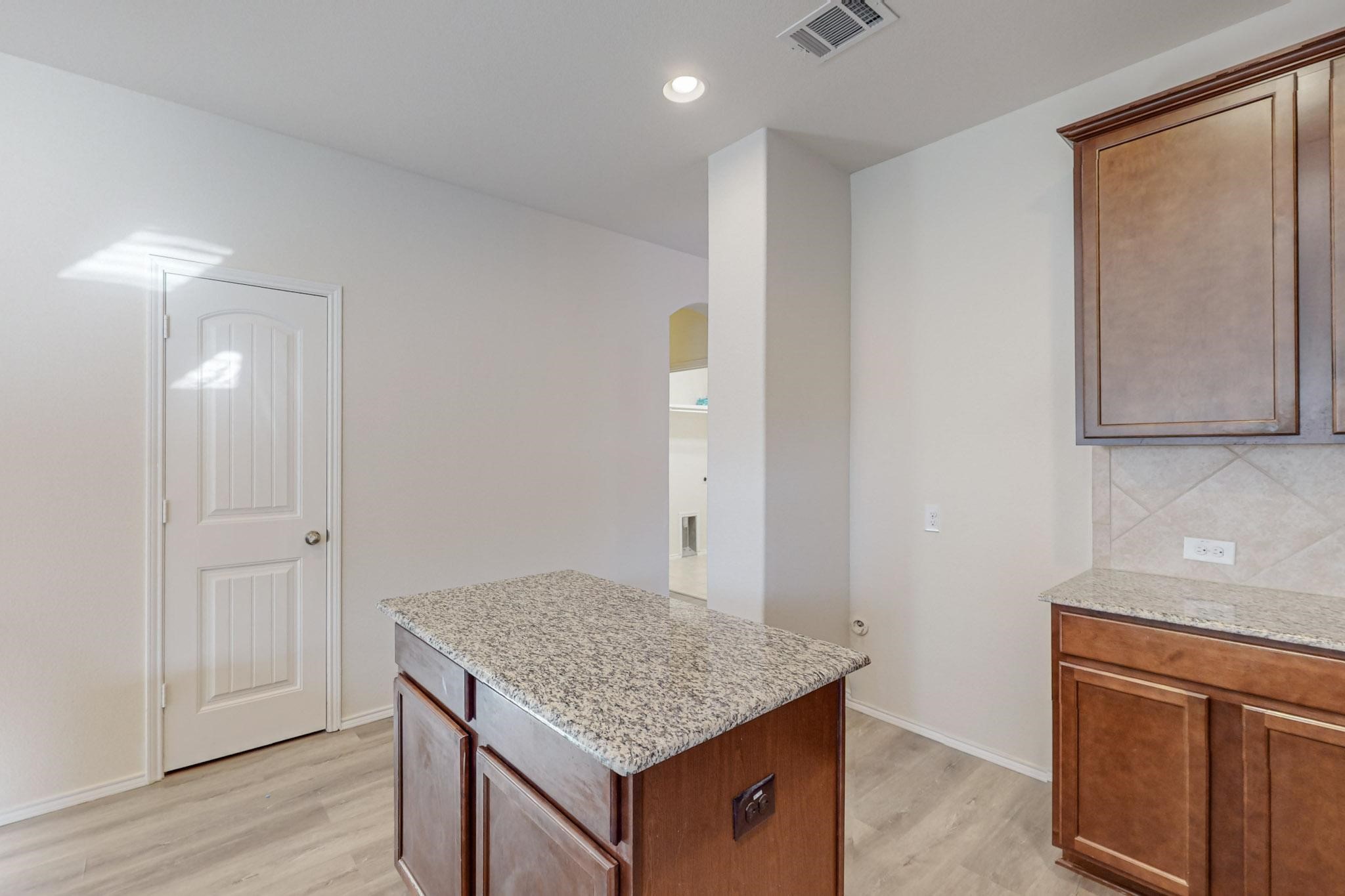 4728 Meadow Green Trail Fort Worth TX 76244