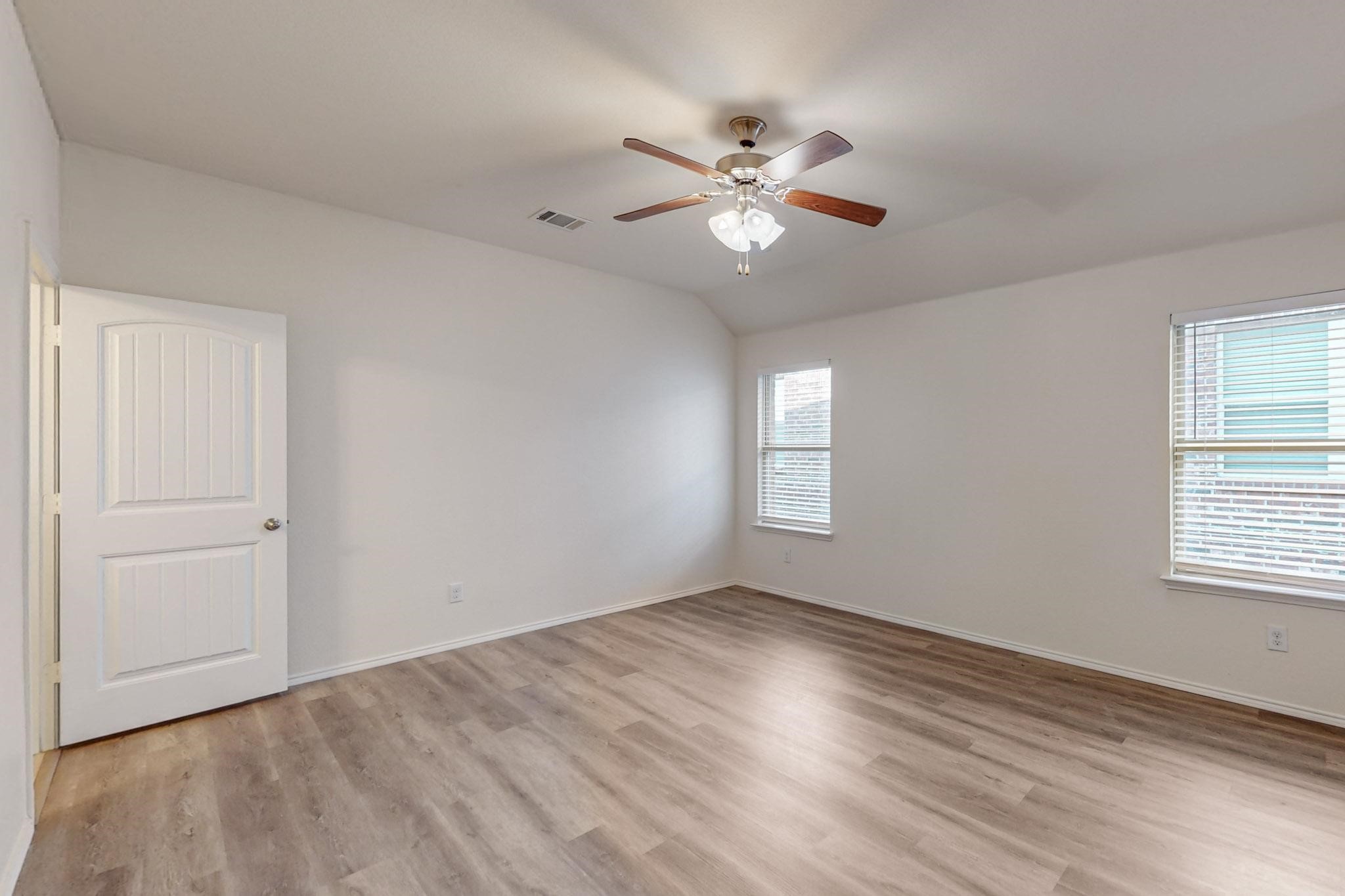 4728 Meadow Green Trail Fort Worth TX 76244