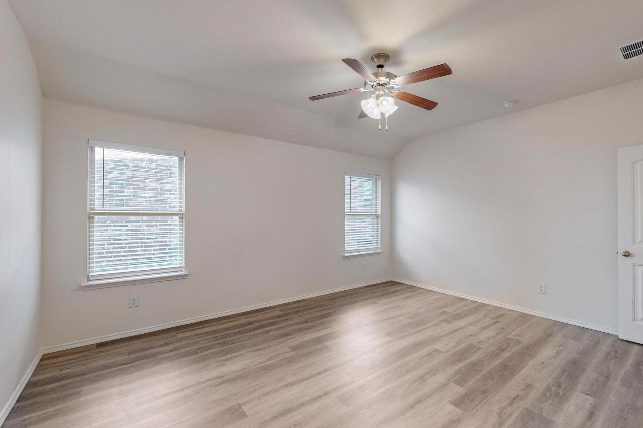4728 Meadow Green Trail Fort Worth TX 76244