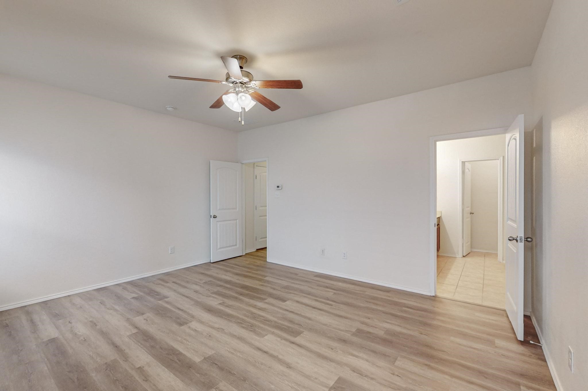 4728 Meadow Green Trail Fort Worth TX 76244