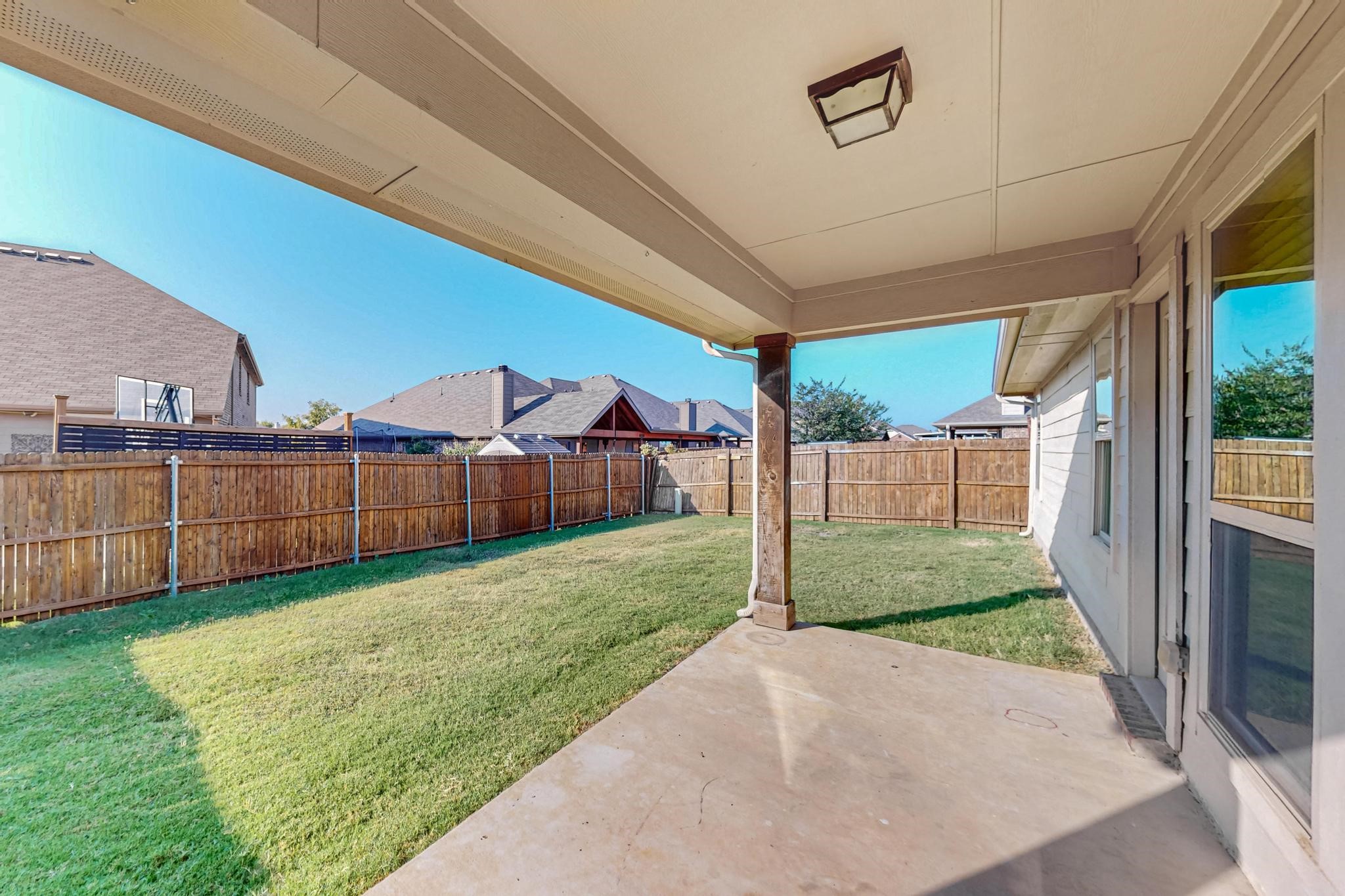 4728 Meadow Green Trail Fort Worth TX 76244