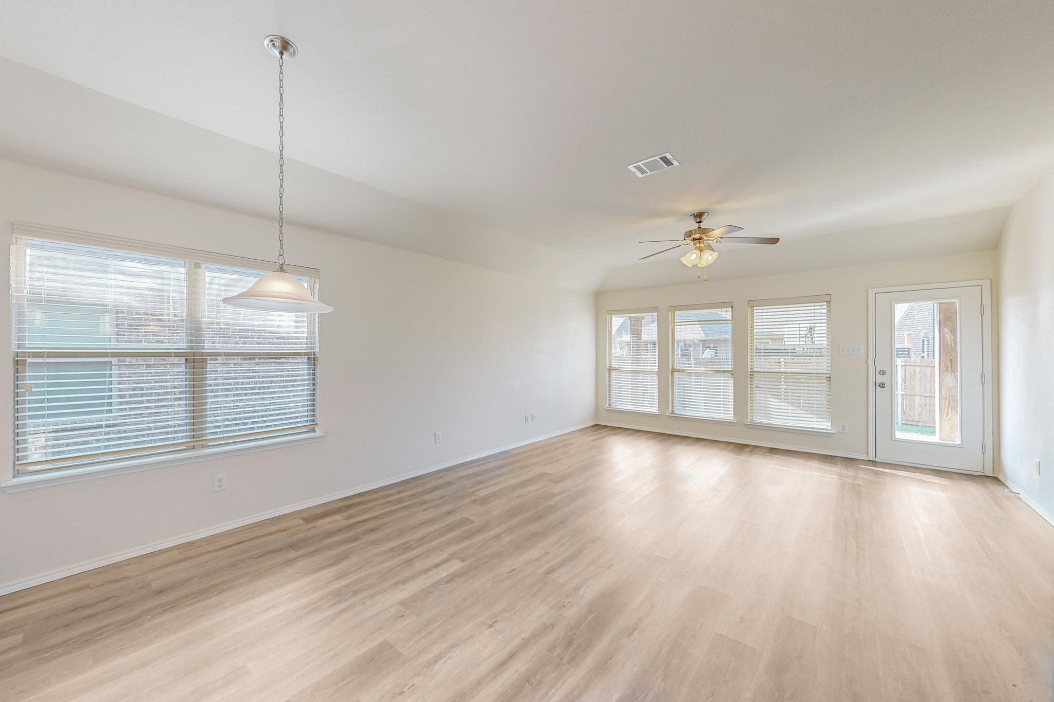 4728 Meadow Green Trail Fort Worth TX 76244