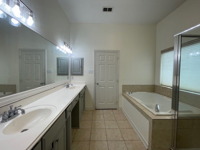 8525 Hudson Street North Richland Hills TX 76180