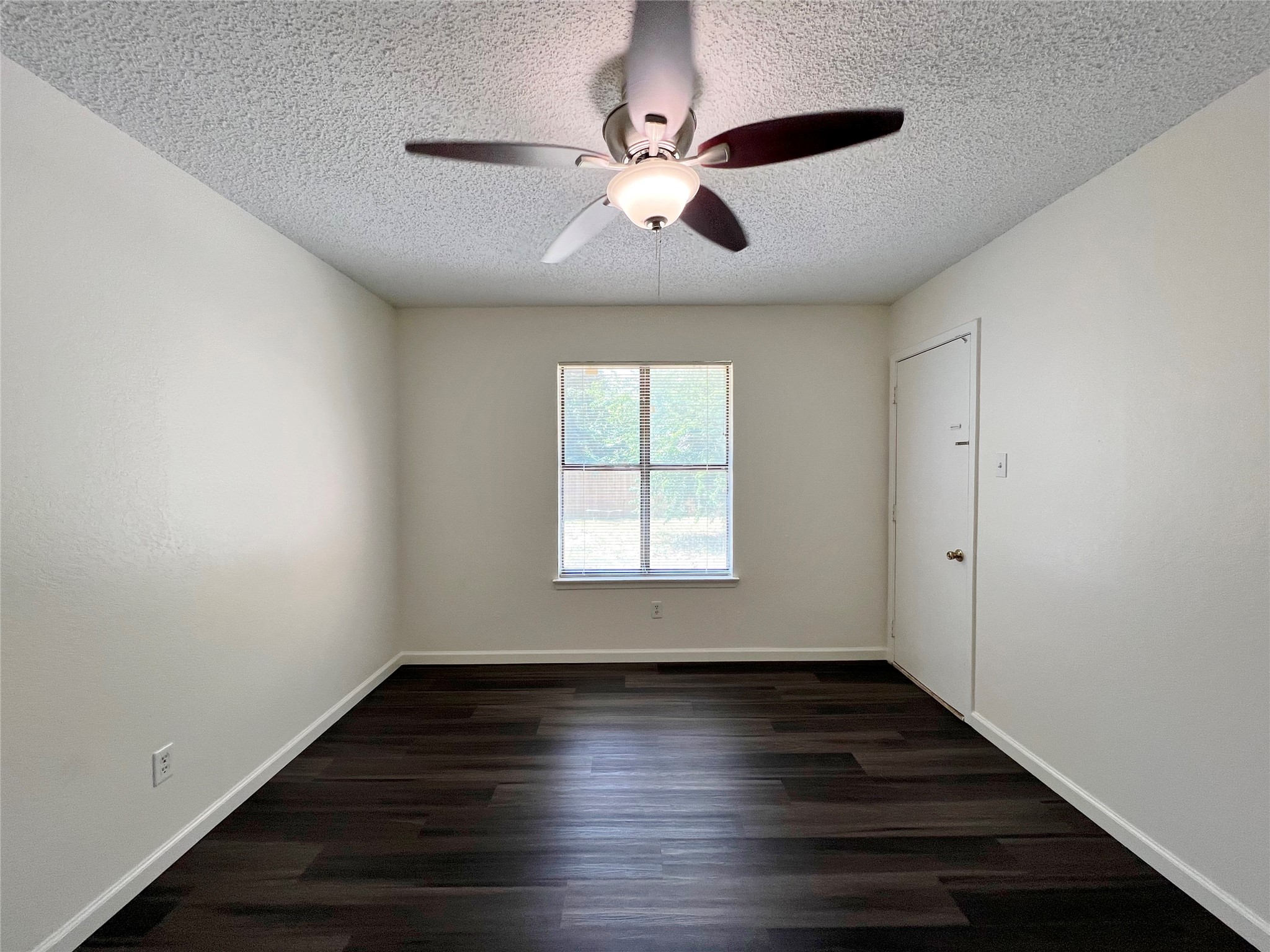 1150 Suburban Street Cedar Hill TX 75104