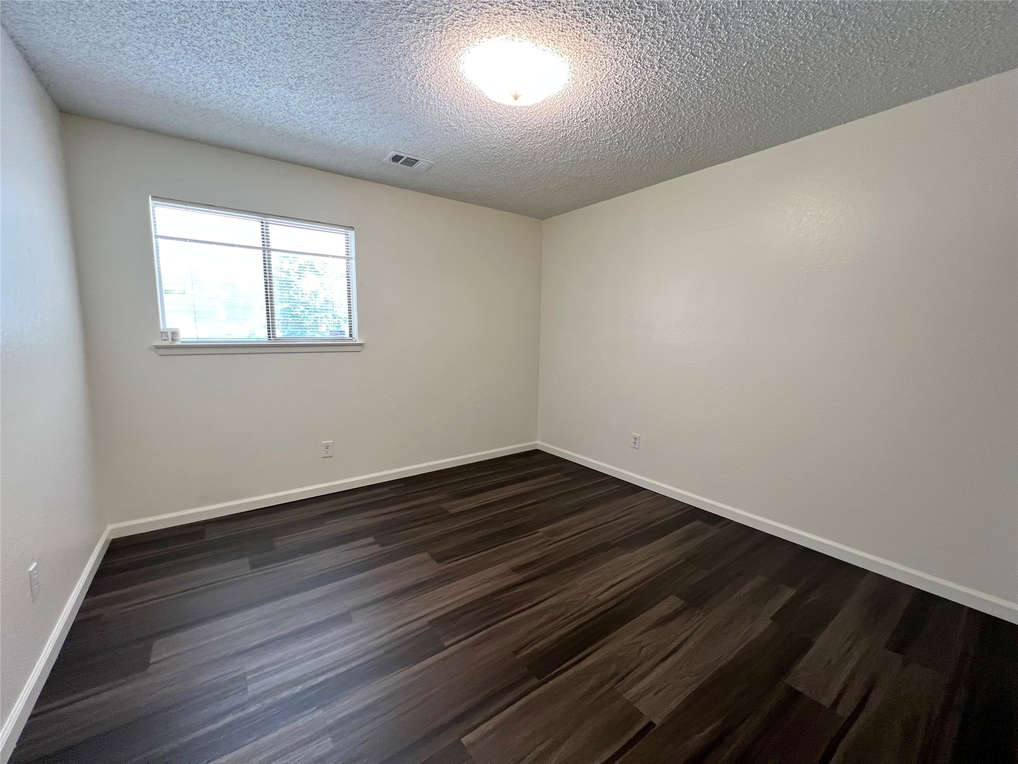 1150 Suburban Street Cedar Hill TX 75104