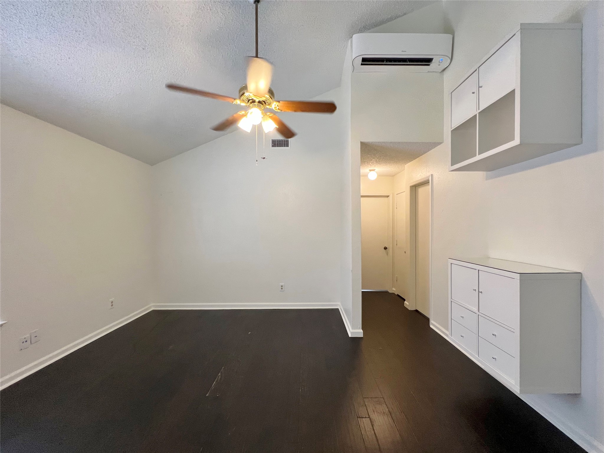 1150 Suburban Street Cedar Hill TX 75104