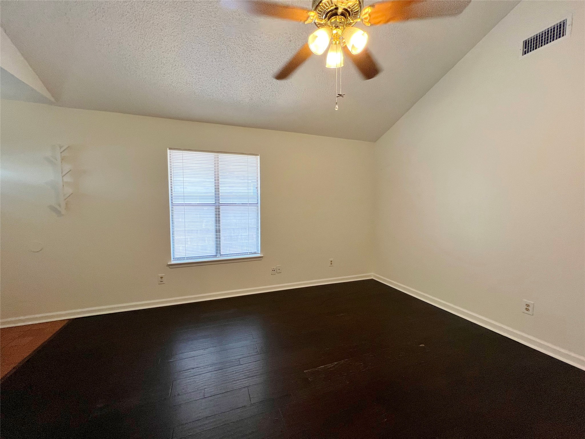 1150 Suburban Street Cedar Hill TX 75104