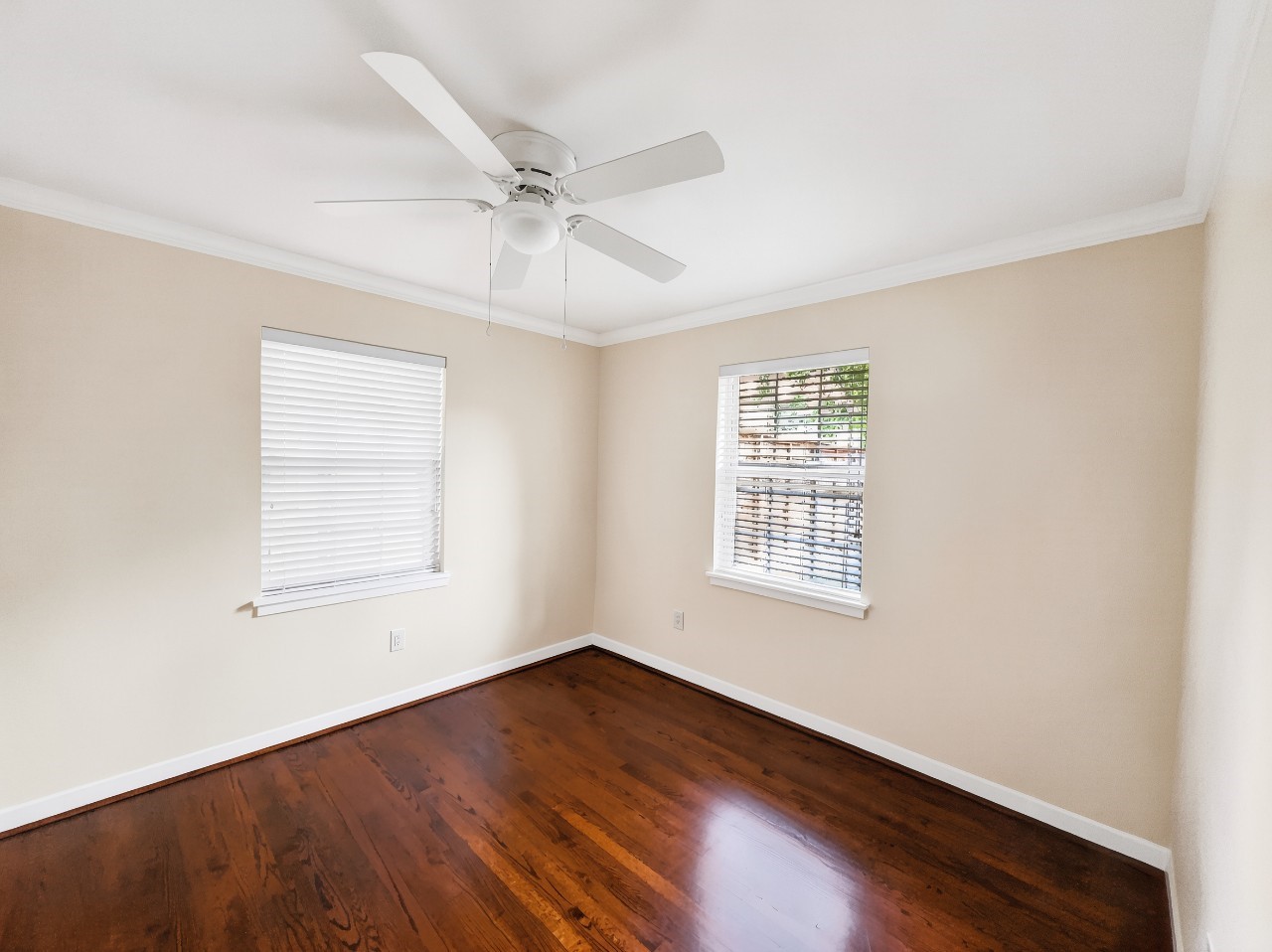 4328 Bonham Street Dallas TX 75229