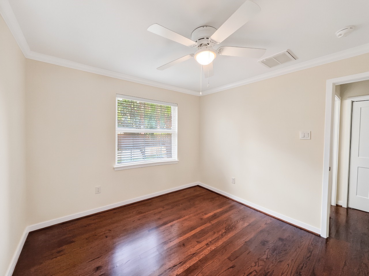 4328 Bonham Street Dallas TX 75229